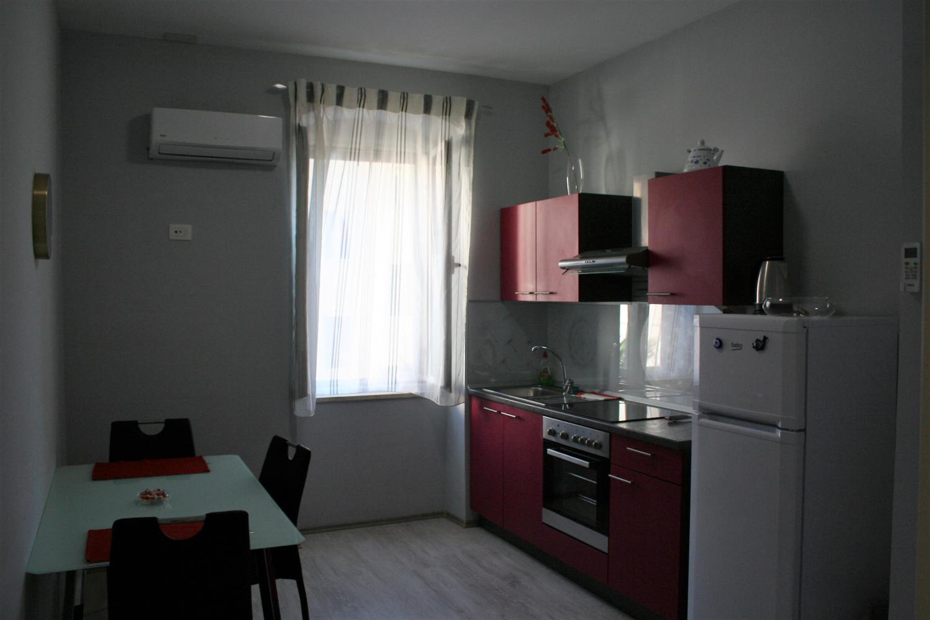 One-Bedroom Apartment - Photo 15