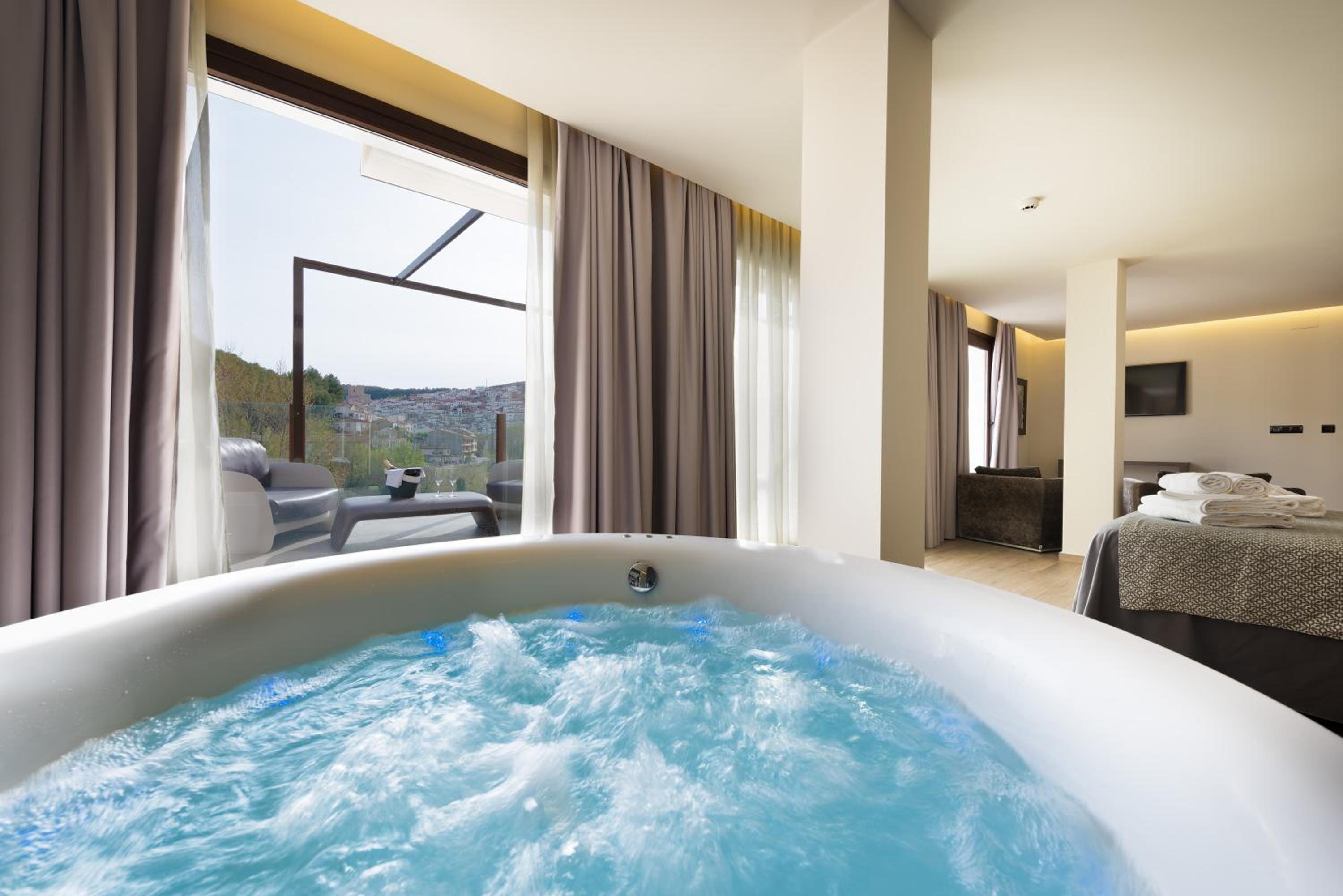 Suite King con Bañera de Hidromasaje