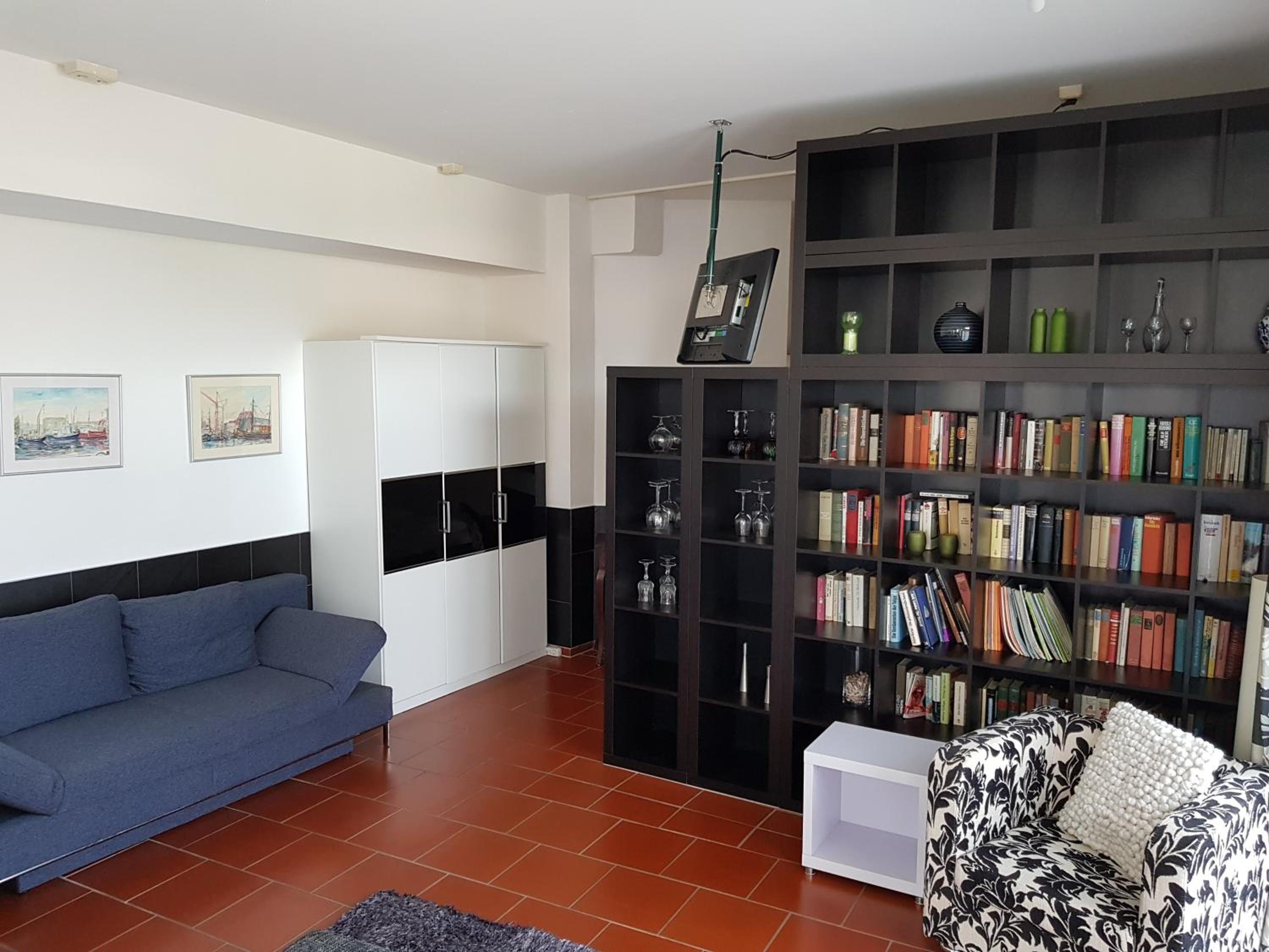 Apartment - Ground Floor photo 2