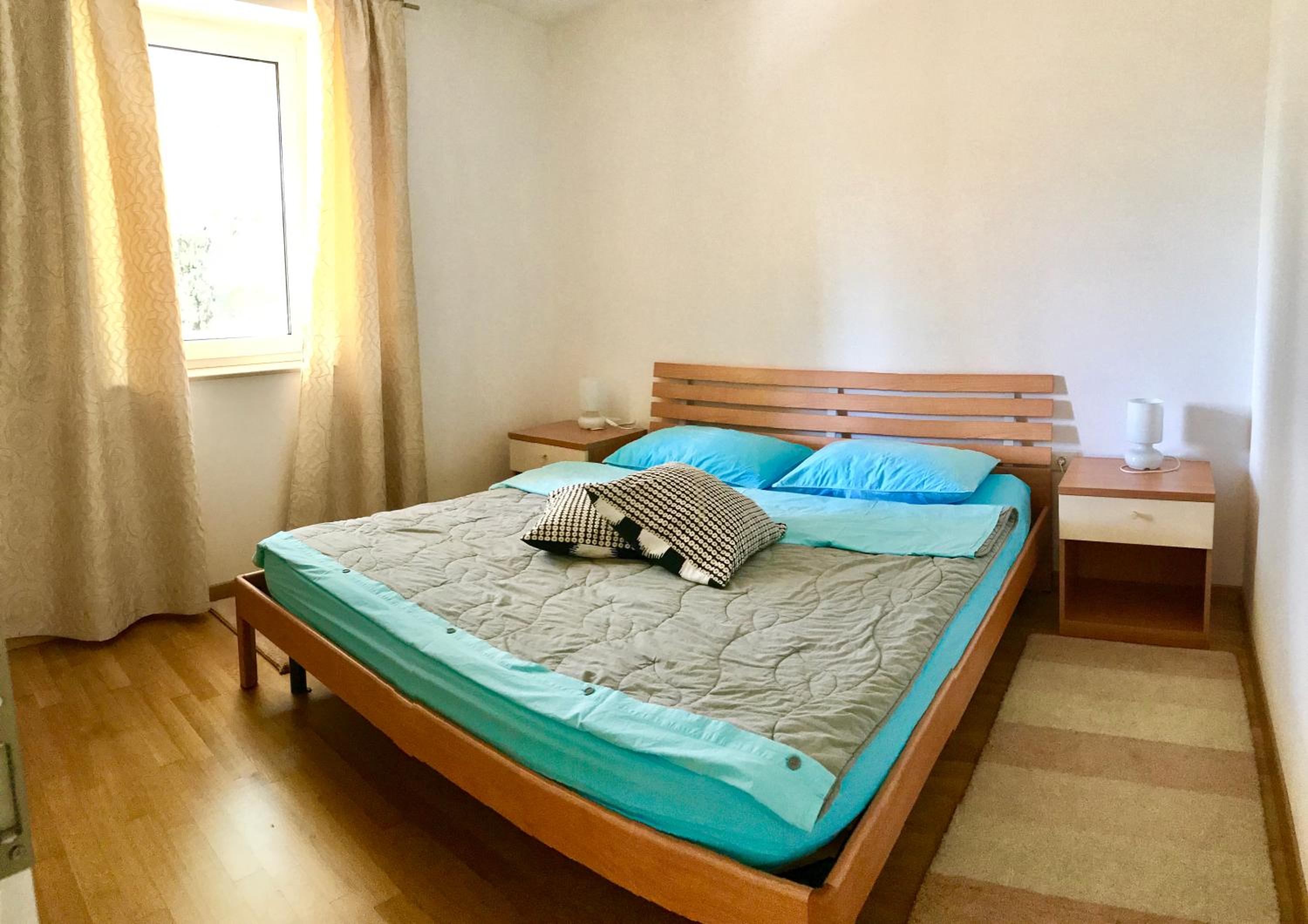 Two-Bedroom Apartment with Balcony photo 2
