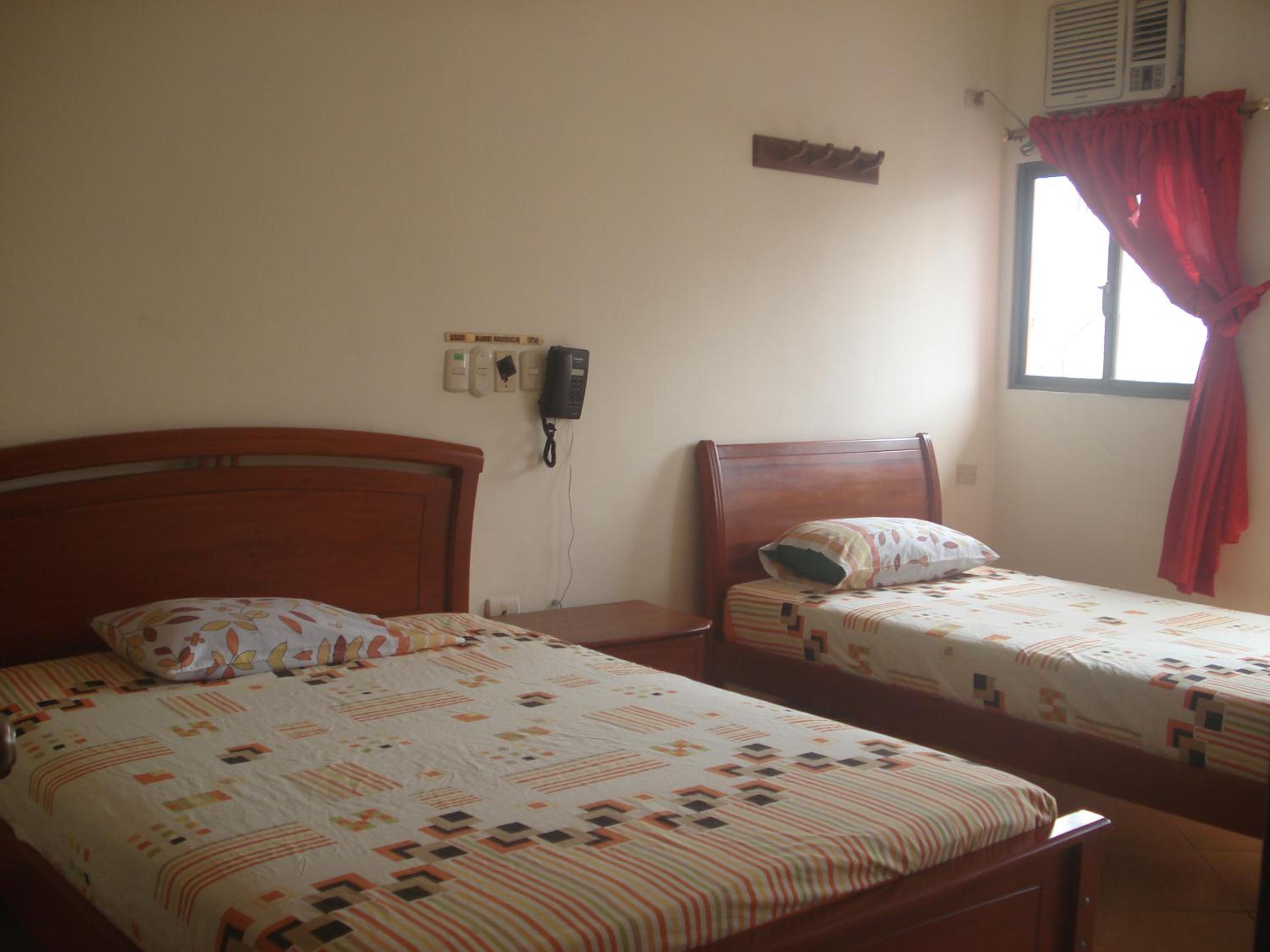 Deluxe Twin Room photo 2