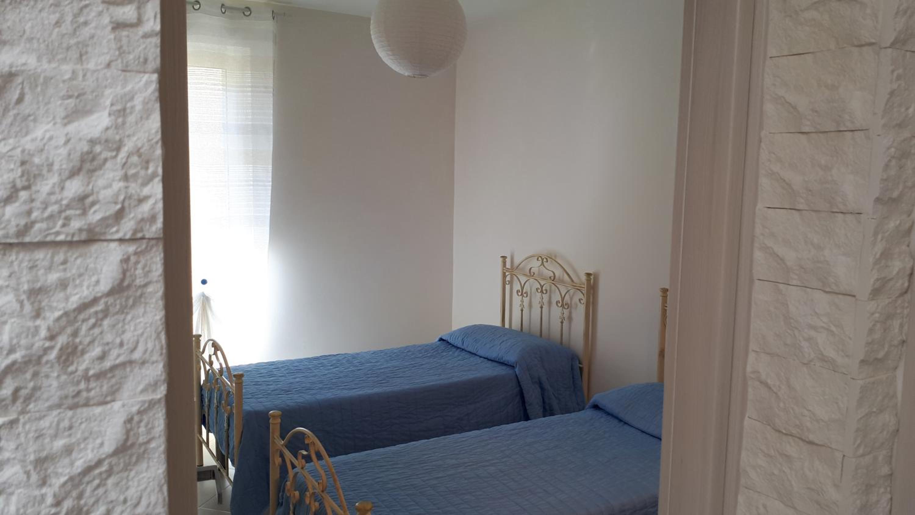 Two-Bedroom Apartment - Photo 7