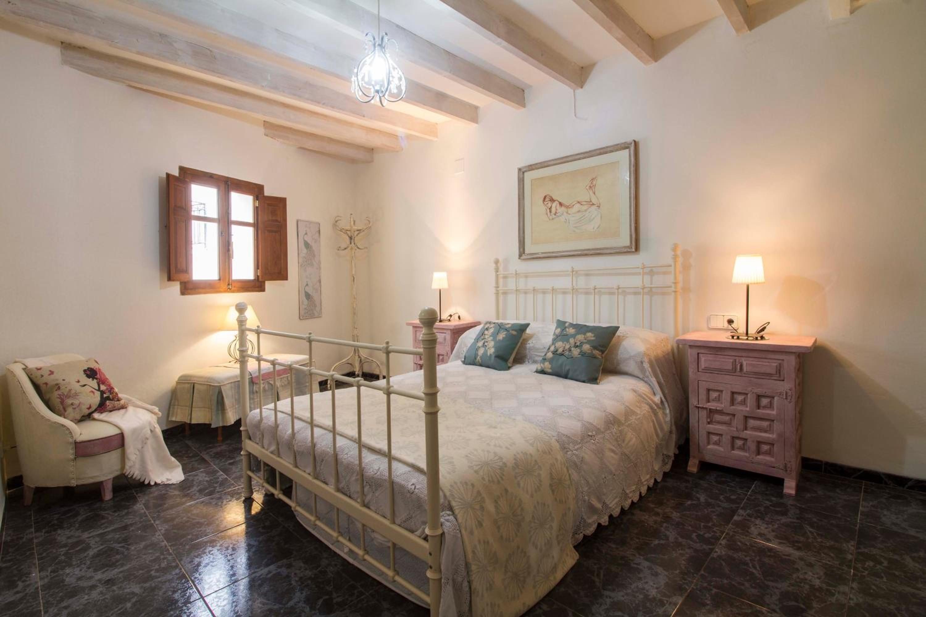 Casa de cuatro habitaciones