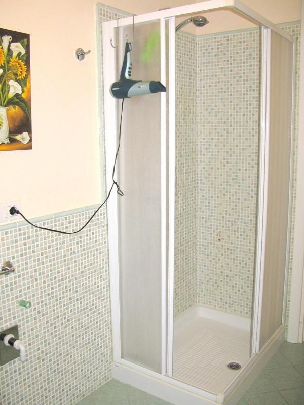 Double Room with External Private Bathroom photo 2