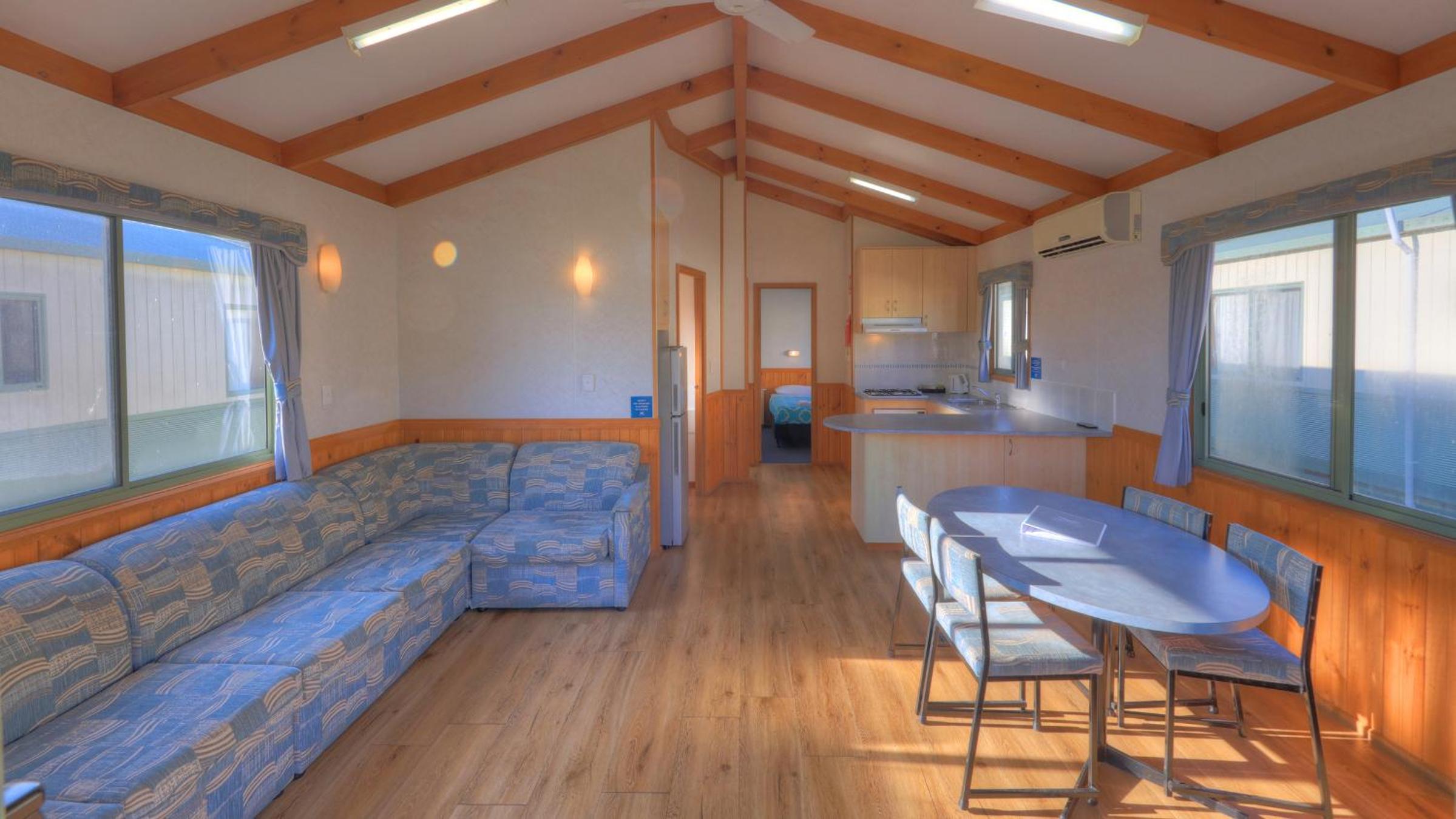 Snug Cove Two-Bedroom Villa (4 Guests) - No Pets Allowed photo 1