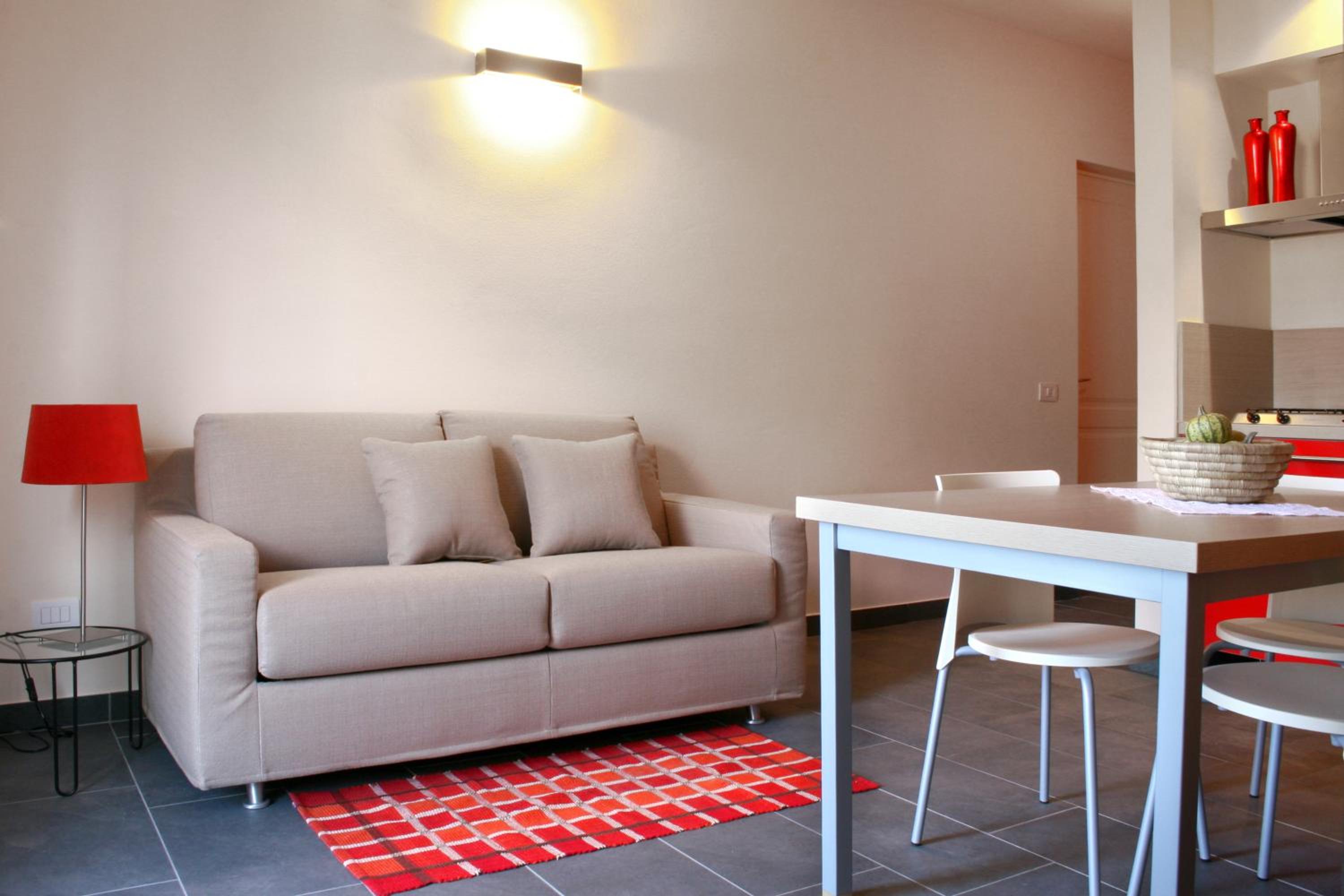 One-Bedroom Apartment with Terrace and Lake View - Split Level