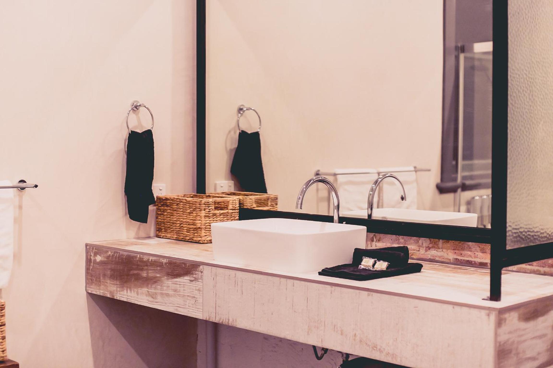 Triple Room with Shared Bathroom photo 2