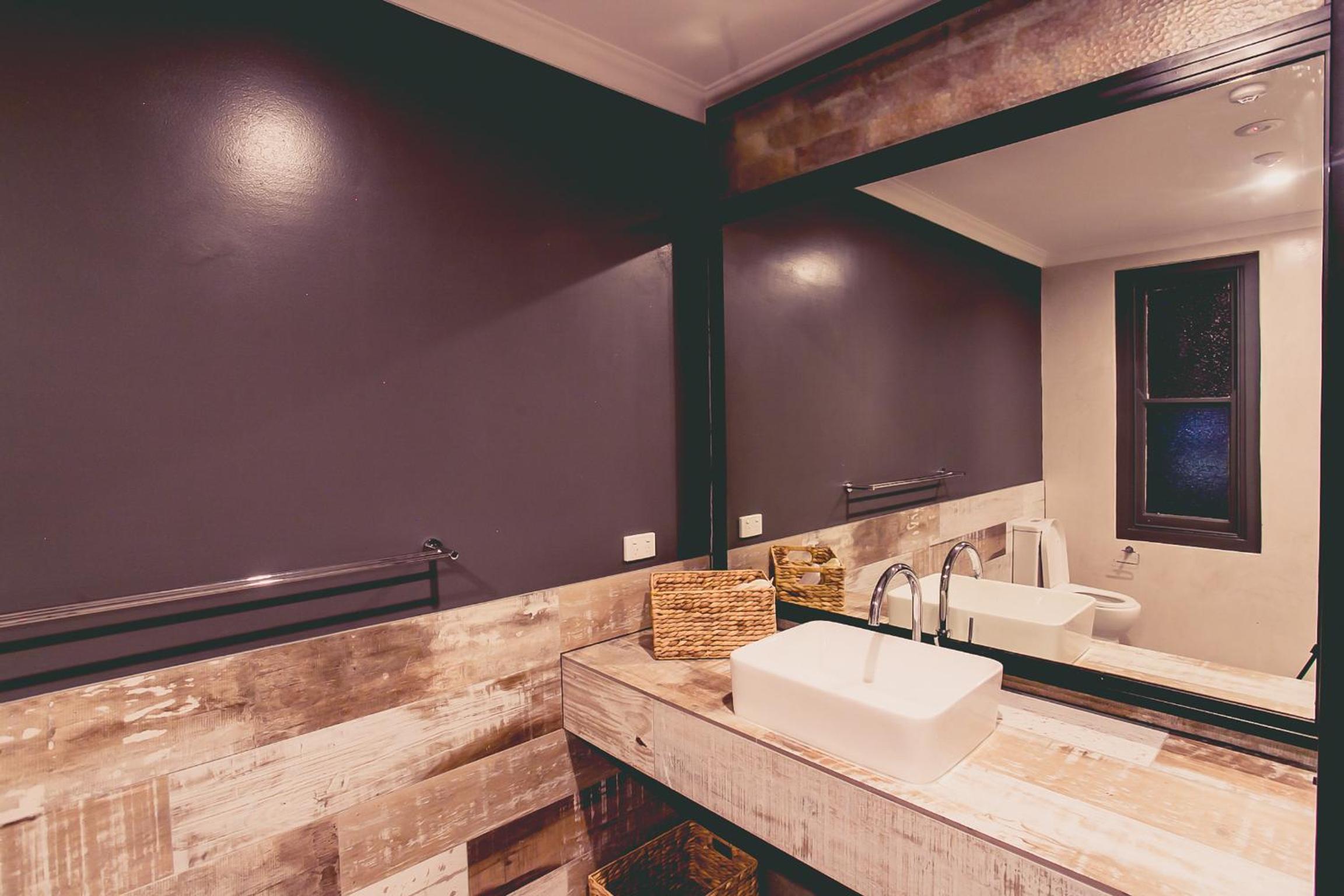 Double Room with Shared Bathroom photo 3