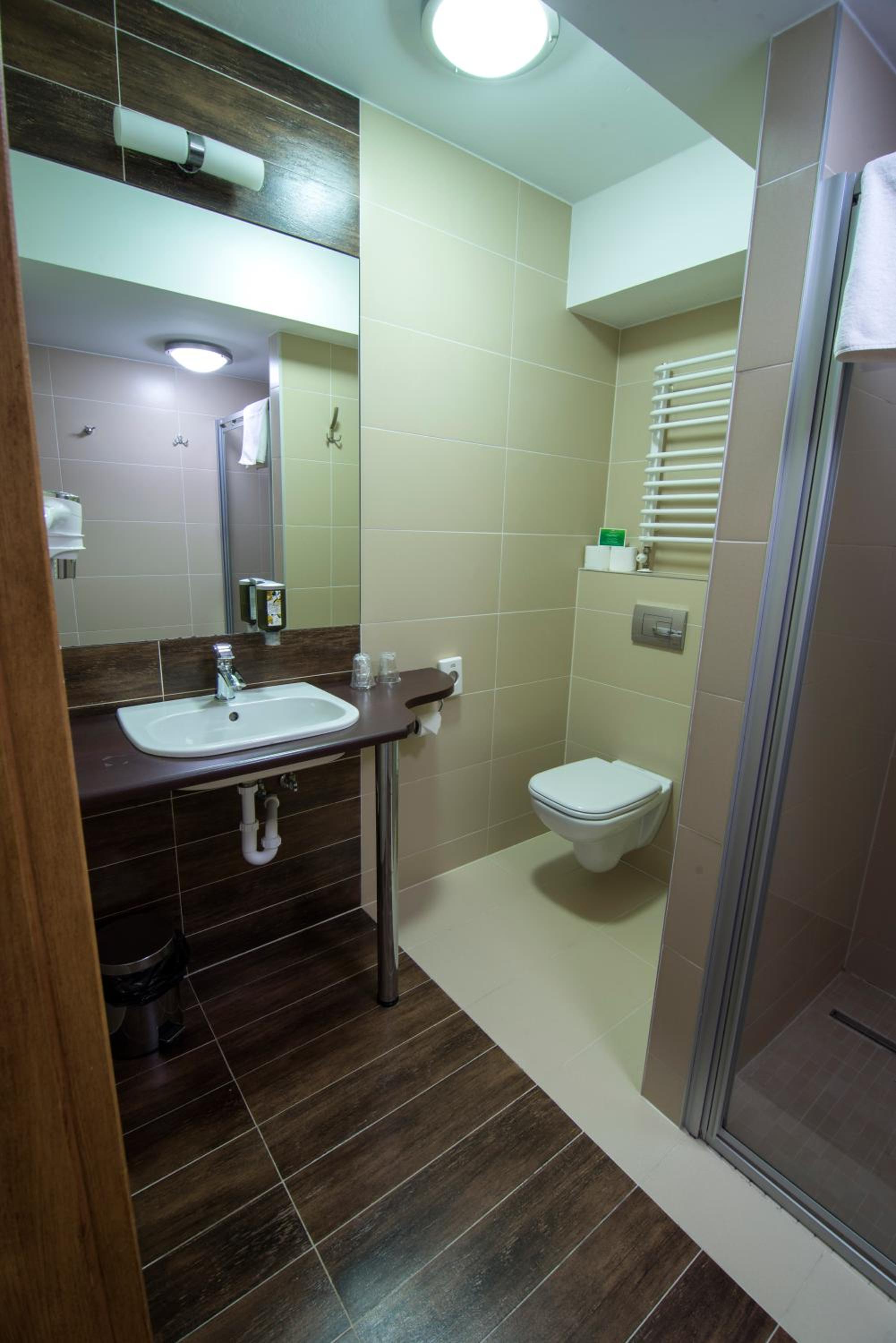 Budget Double Room photo 1