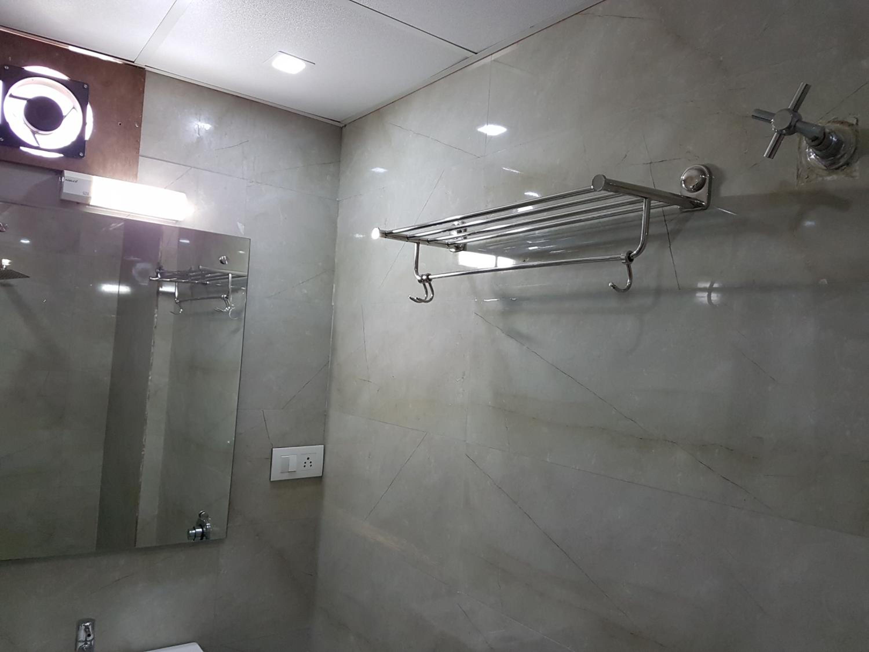 Superior Deluxe Double or Twin Room  photo 2