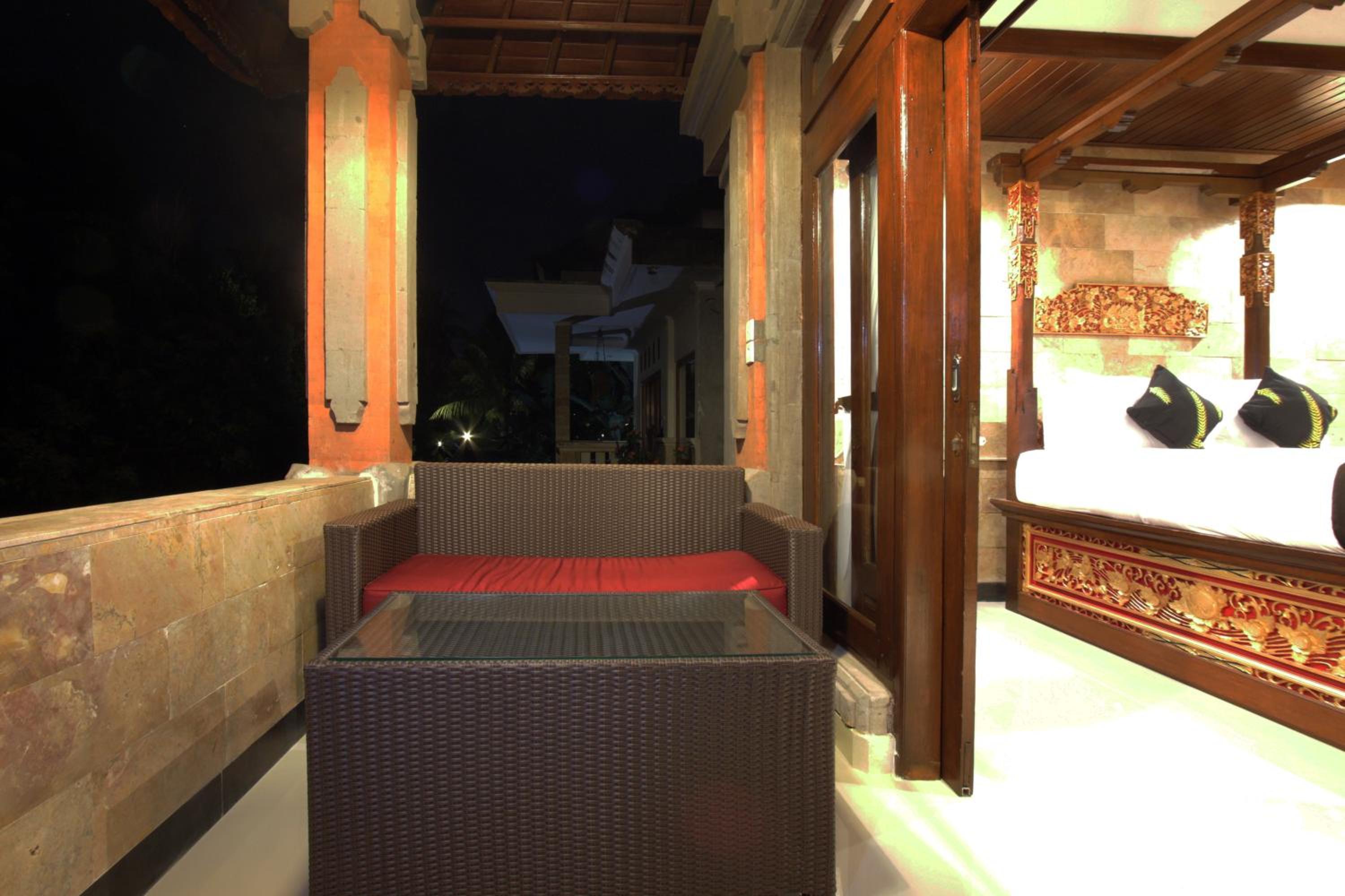 Deluxe Room - Photo 25