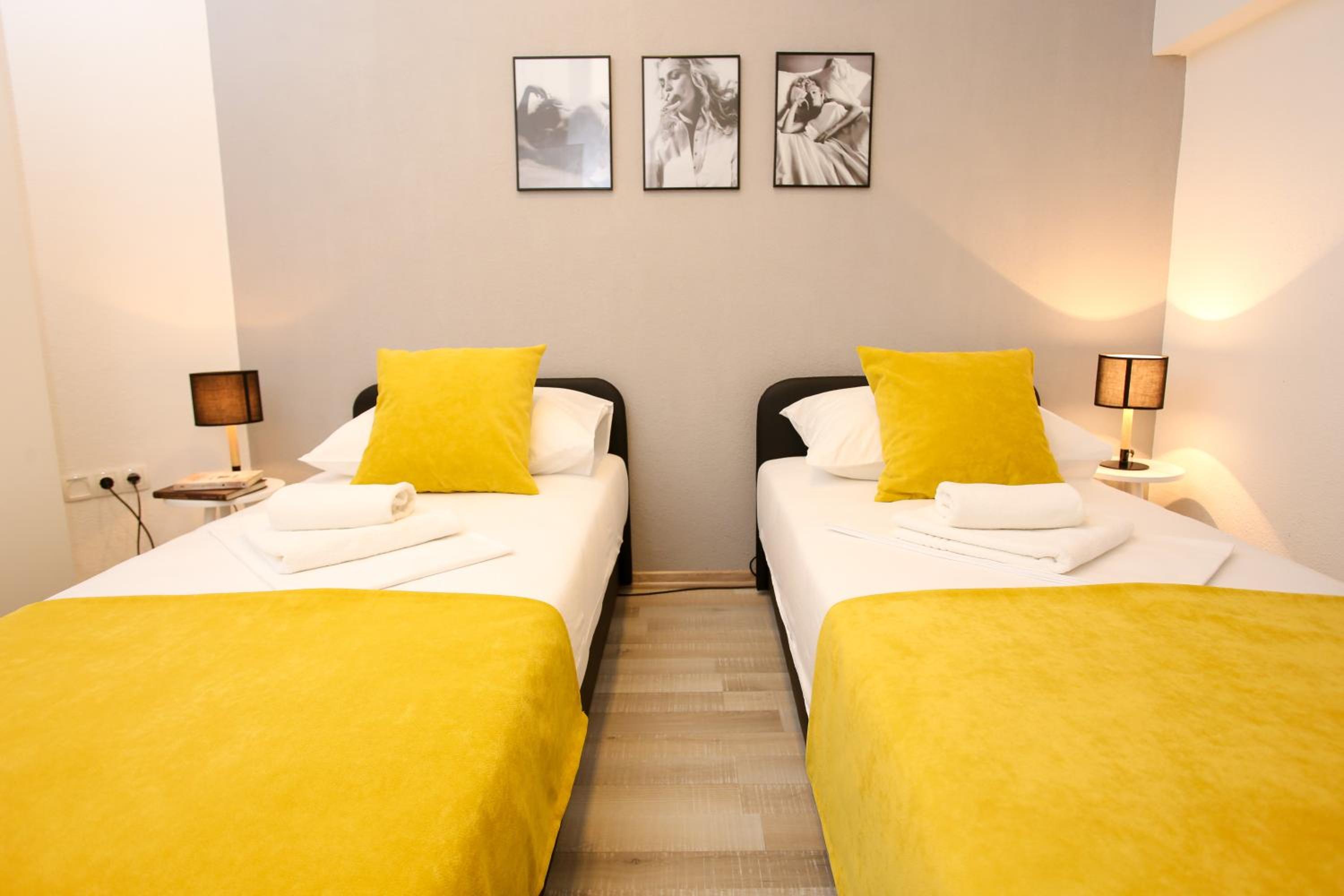 Double Room with Private Bathroom photo 3