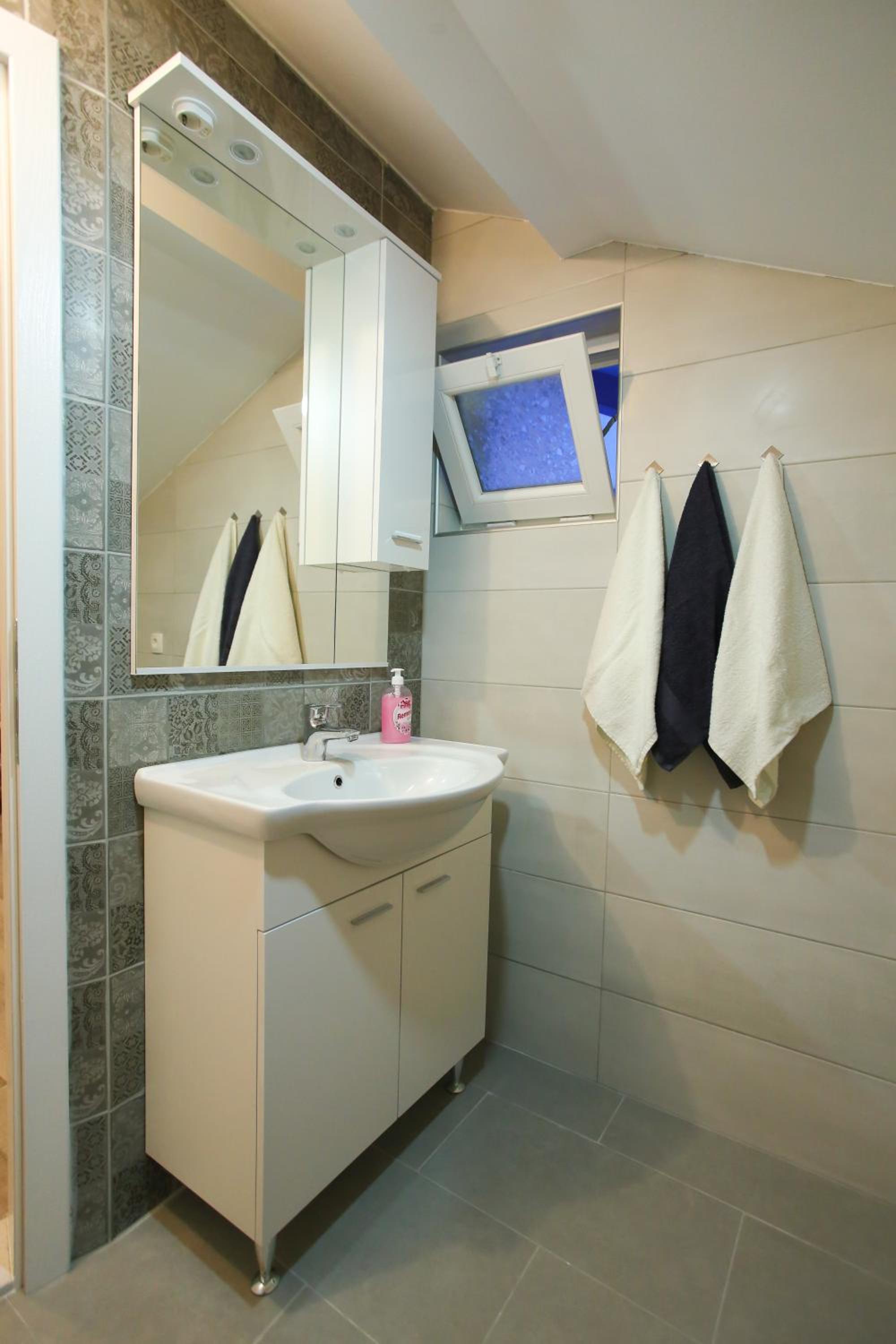 Three-Bedroom Apartment Suite photo 2