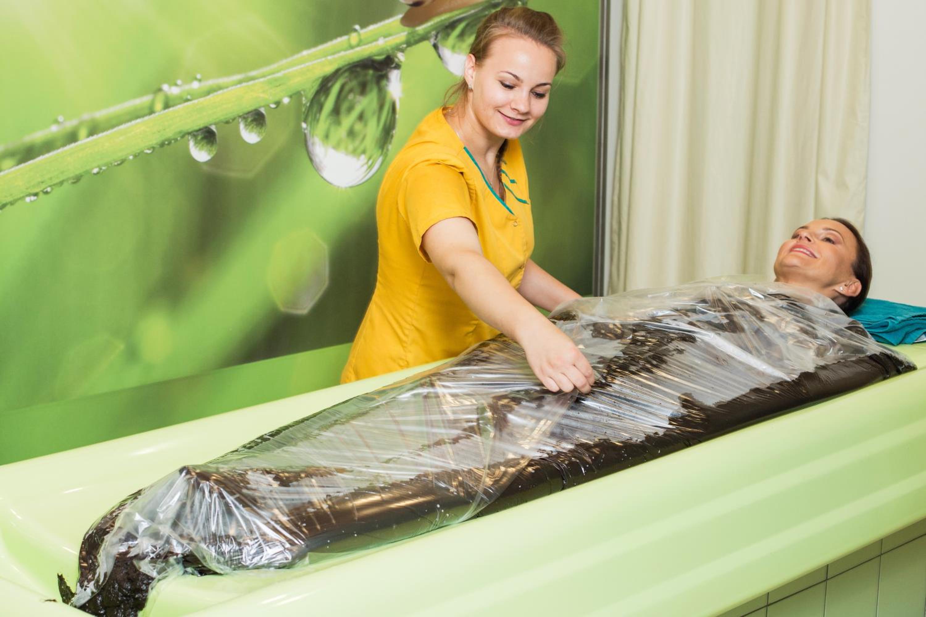 Single Room with Medical Spa Treatment Program