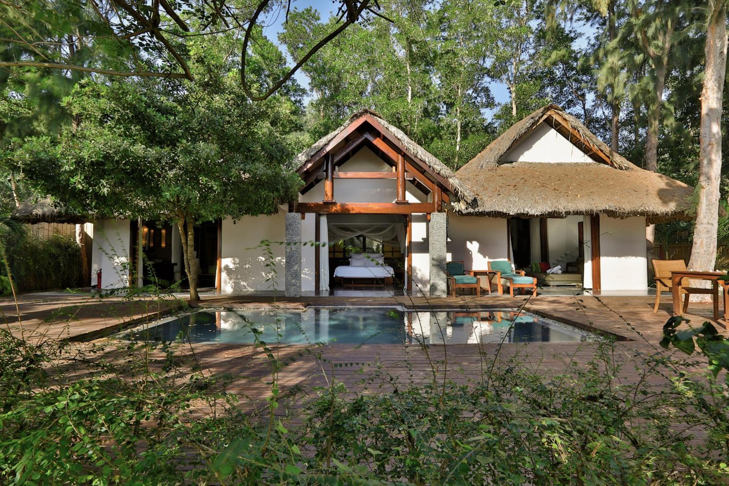 Two-Bedroom Beachfront Villa with Pool - Photo 10