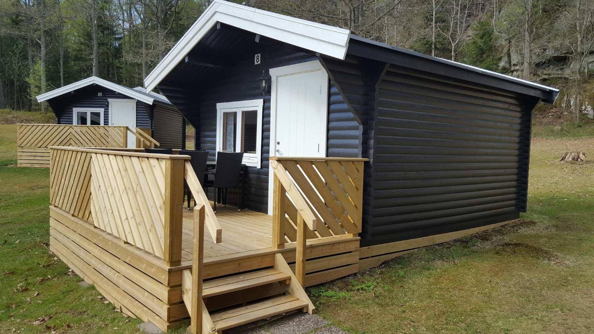 Cottage with Shared Bathroom photo 3