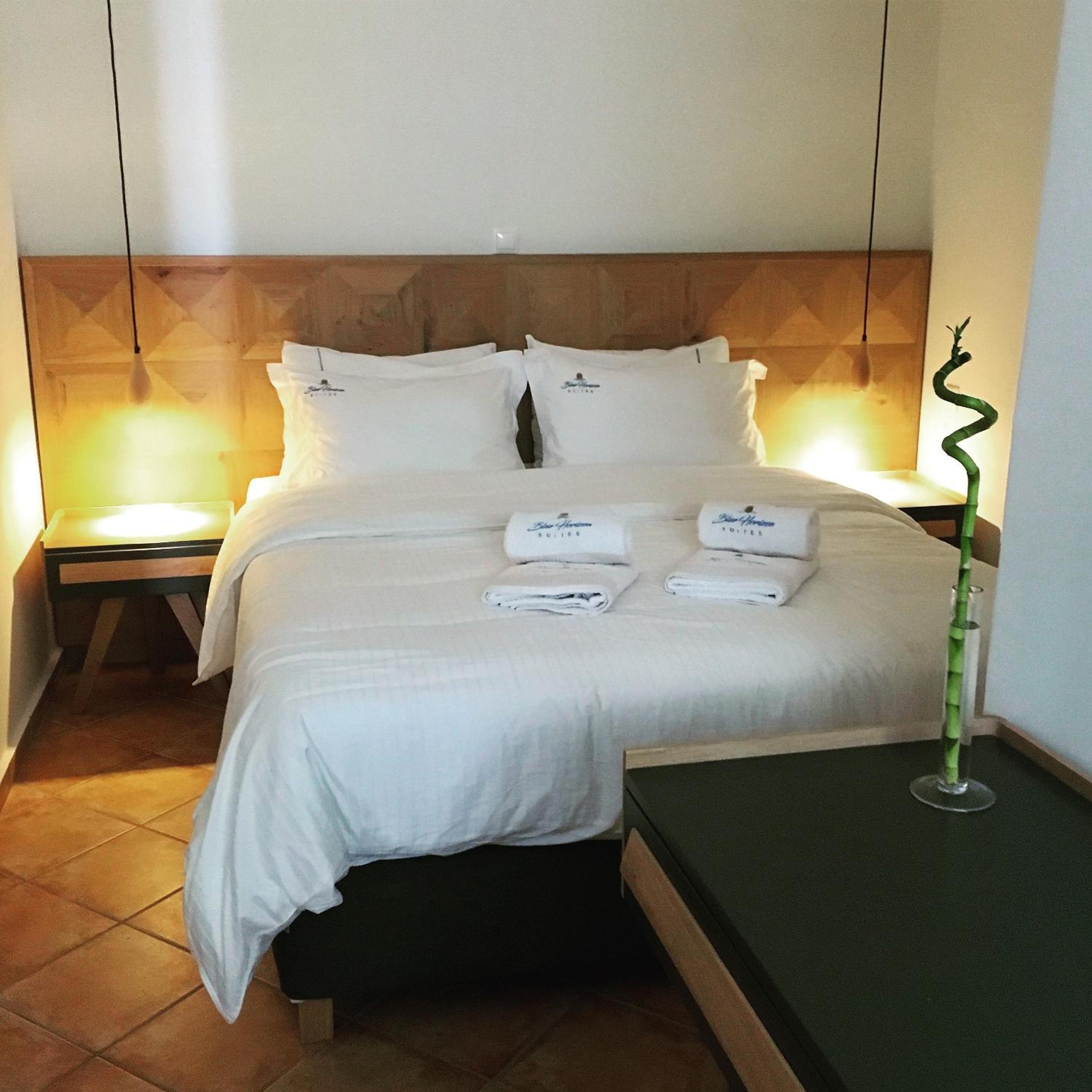 Deluxe Suite with Sea View