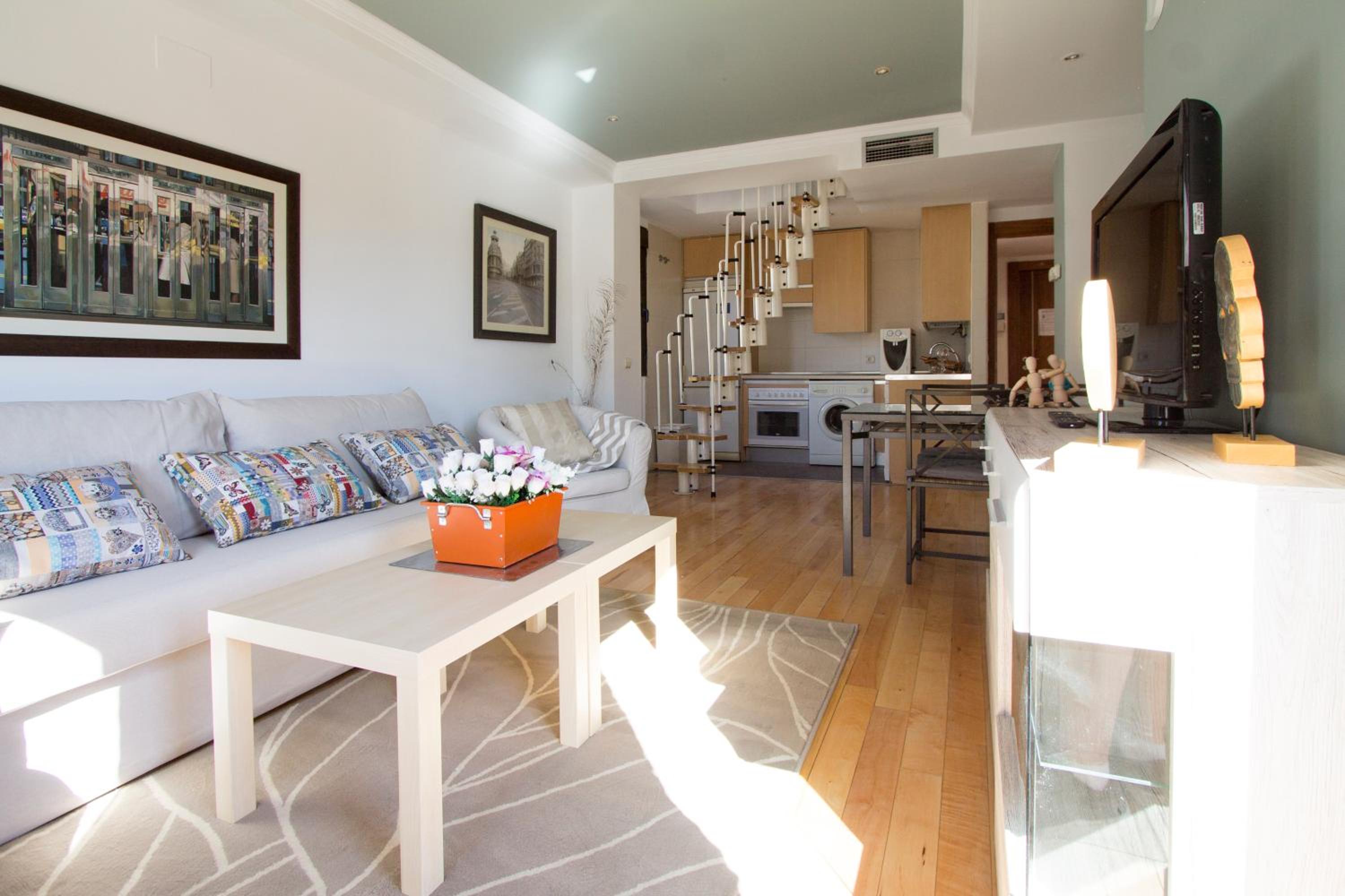Three-Bedroom Duplex photo 3