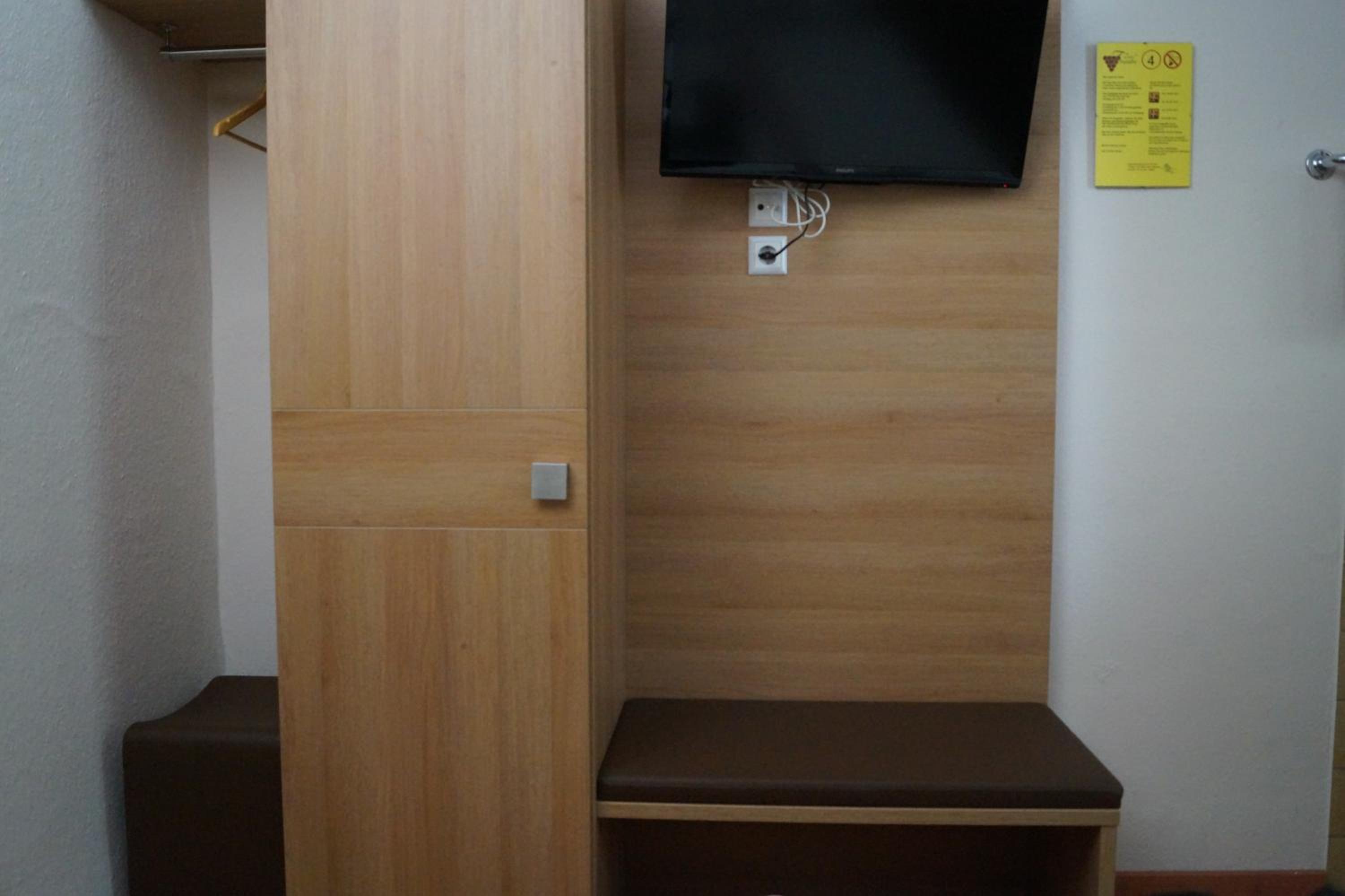 Double Room with Shared Toilet