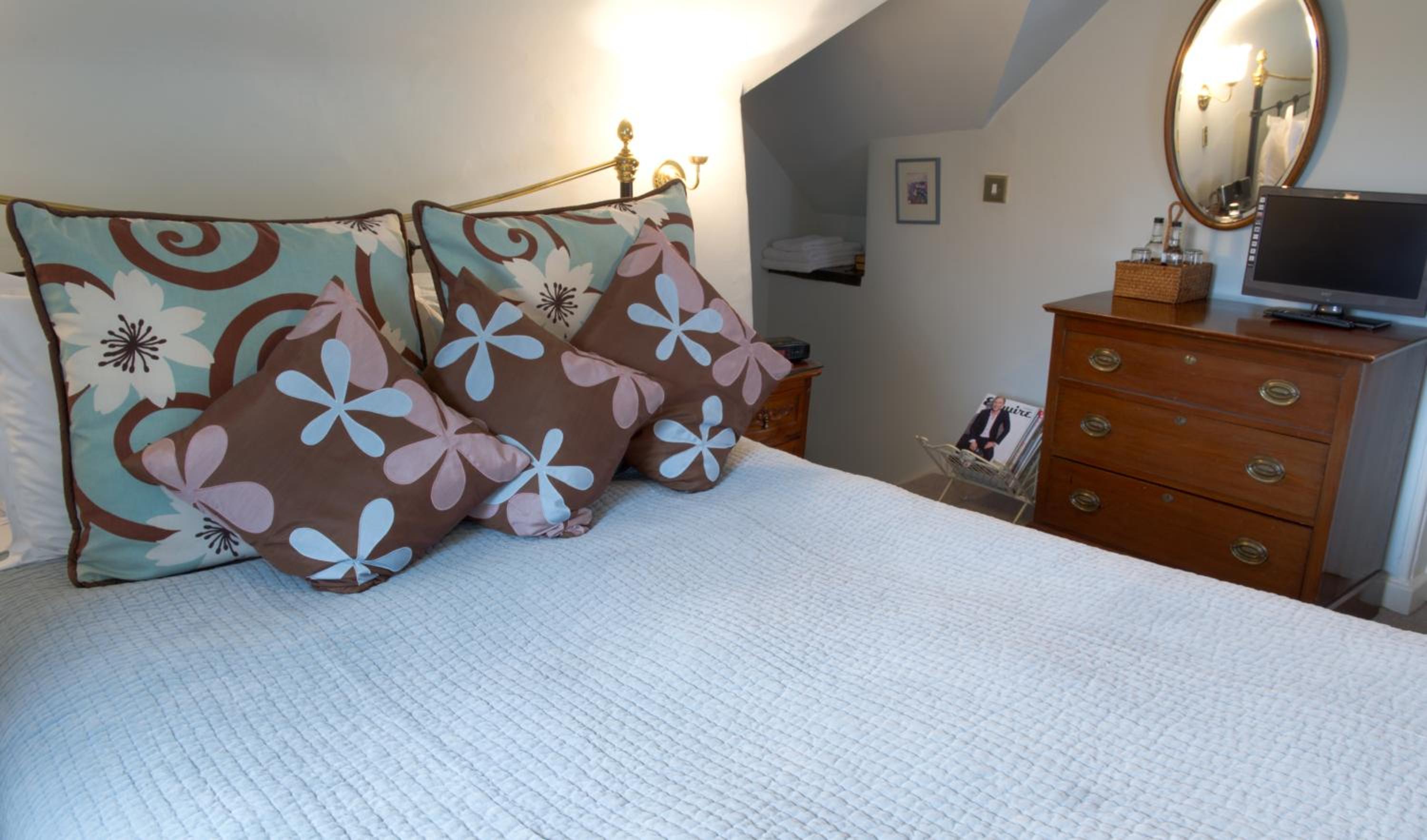 Standard Double Room photo 3