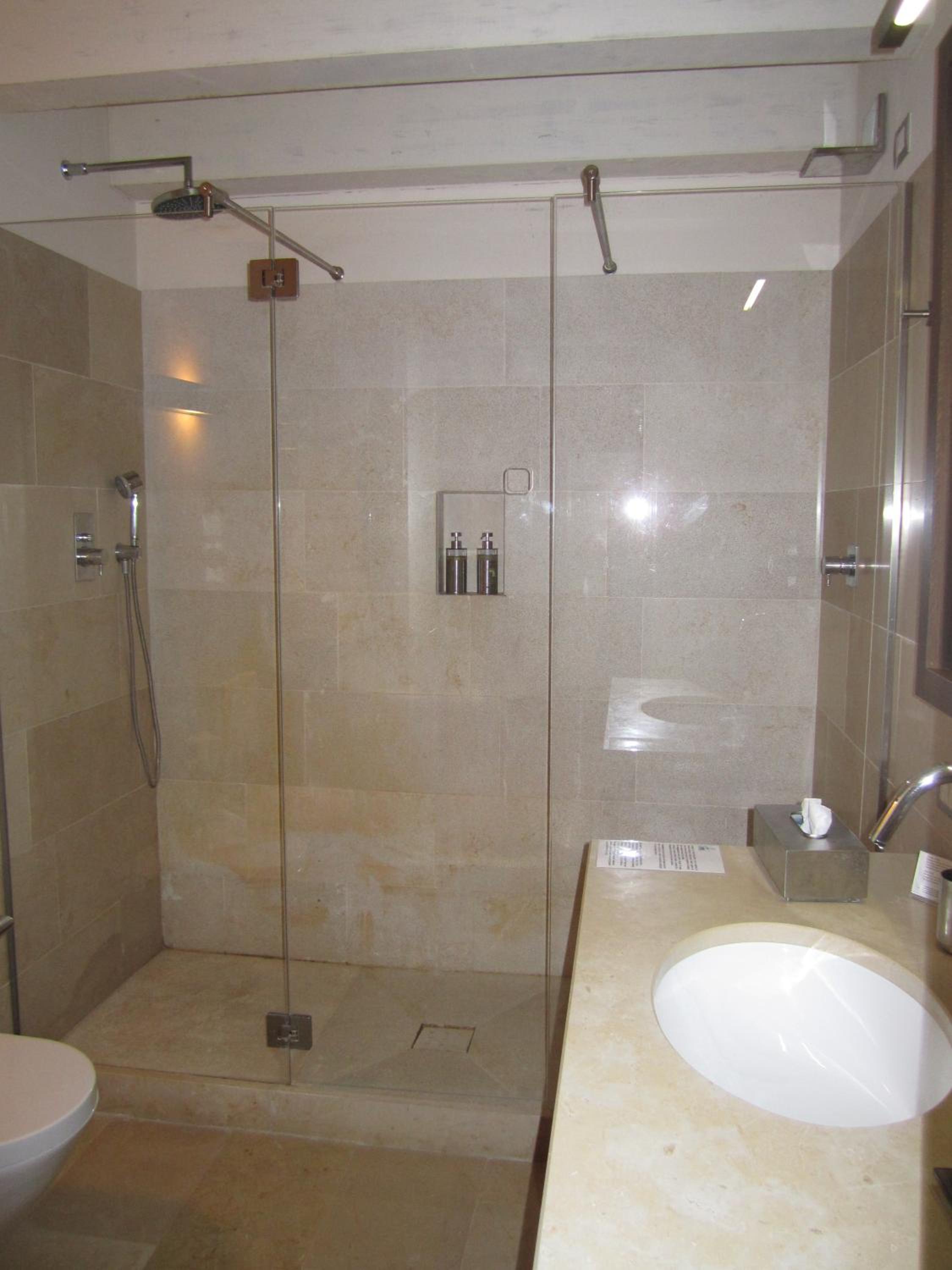 Junior Suite - Photo 2