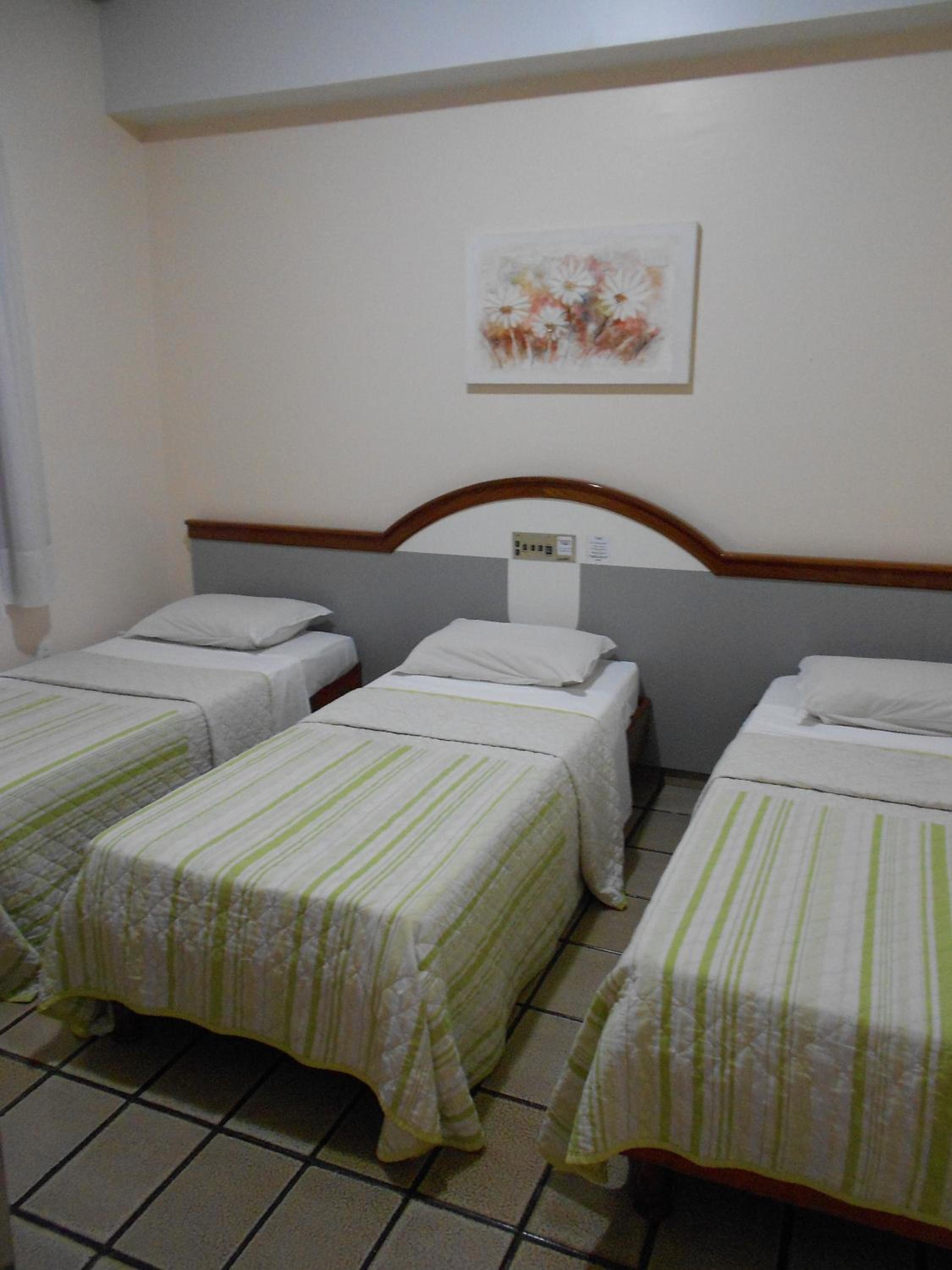 Luxury Triple Room - Photo 13