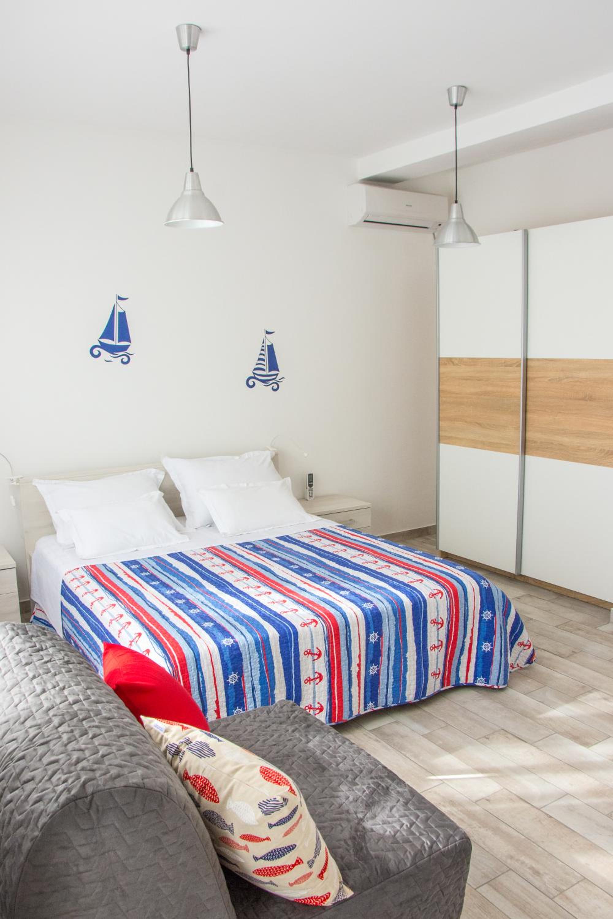  Two bedroom and two bathroom apartment photo 1