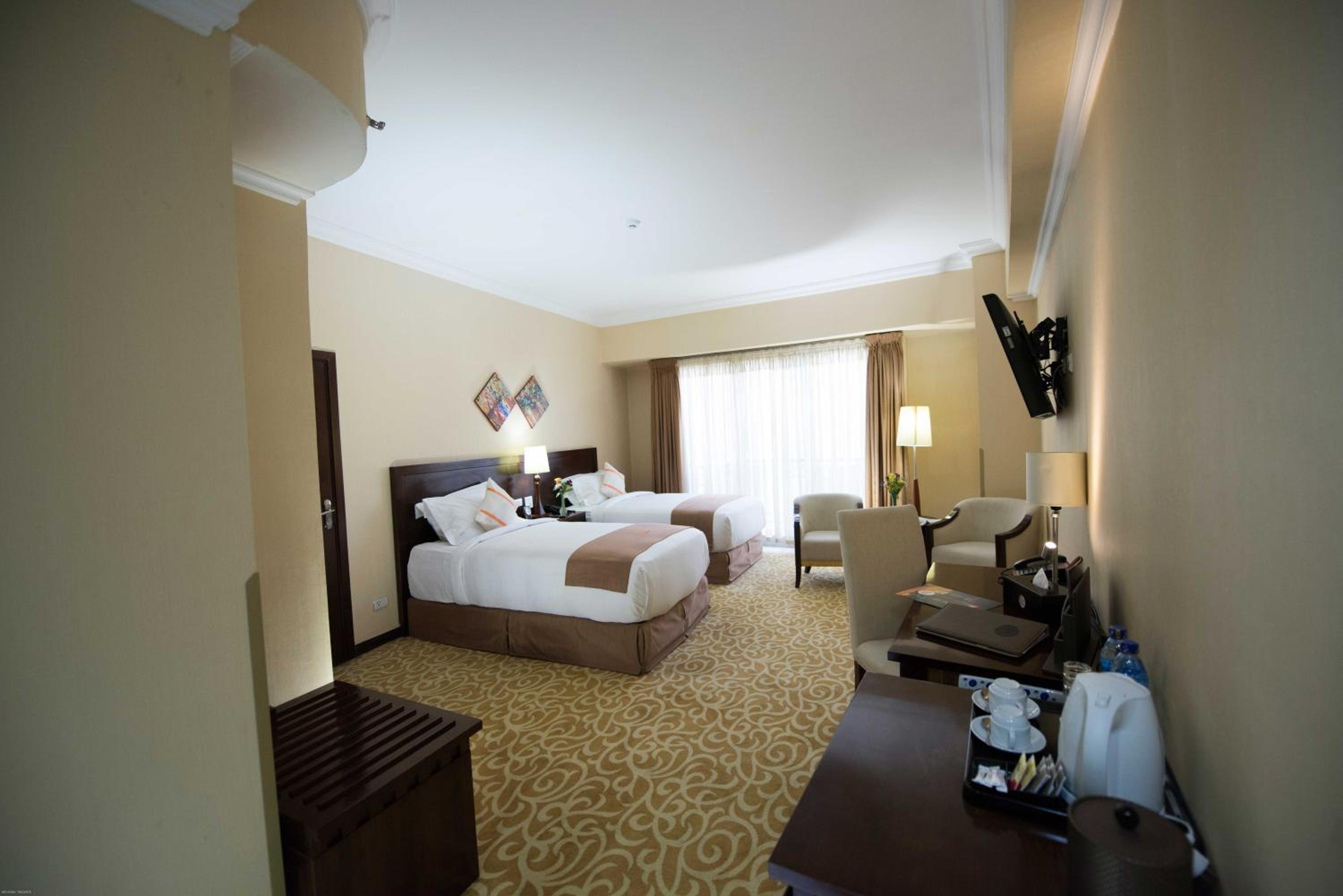 Twin Room - Photo 4