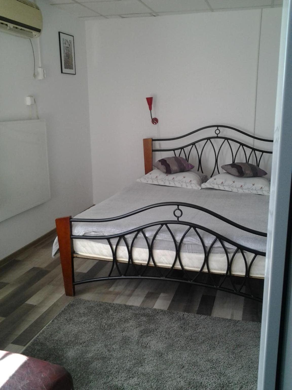 Double Room - Photo 24