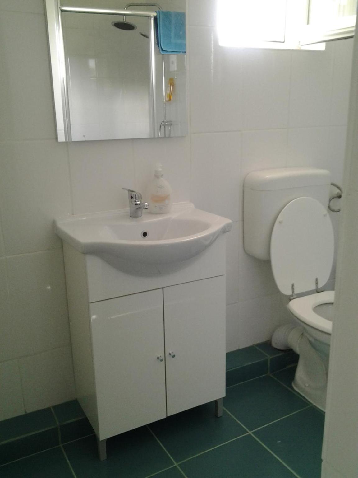 Double Room - Photo 21