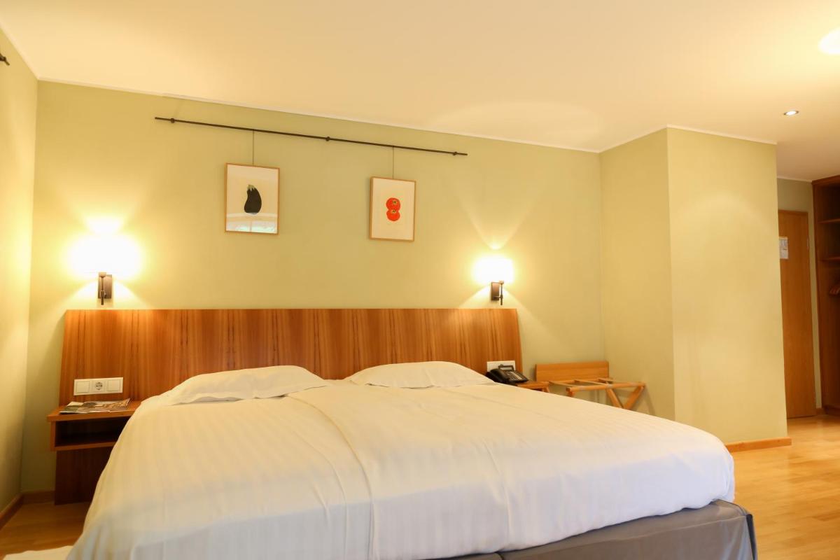 Double Room with Private Bathroom photo 1