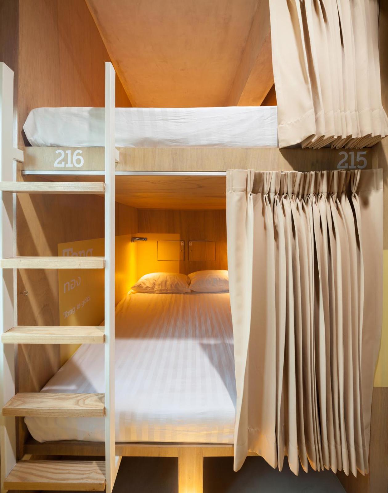 Bed in 10-Bed Mixed Dormitory Room photo 1