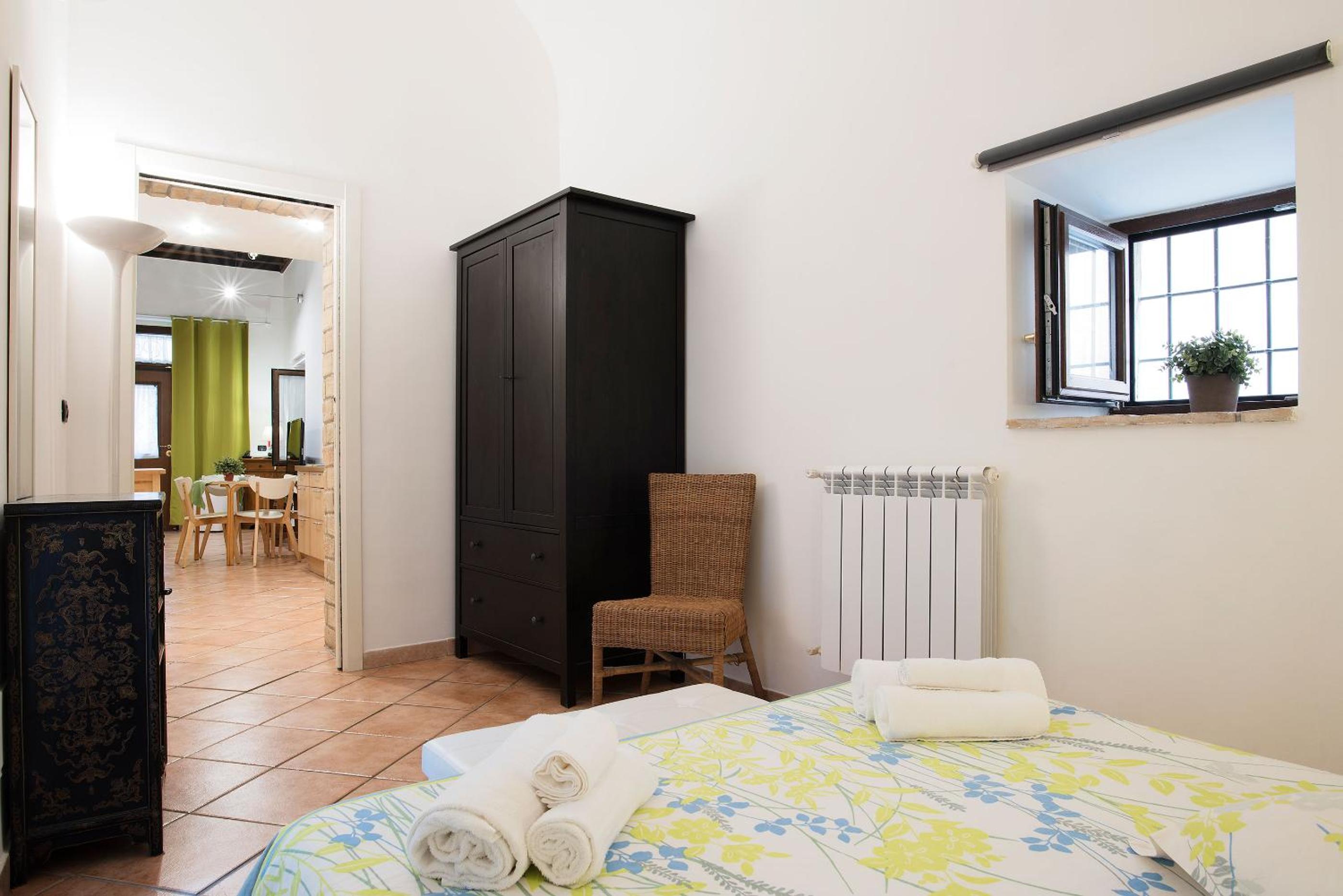 One-Bedroom Apartment (4 Adults) photo 2