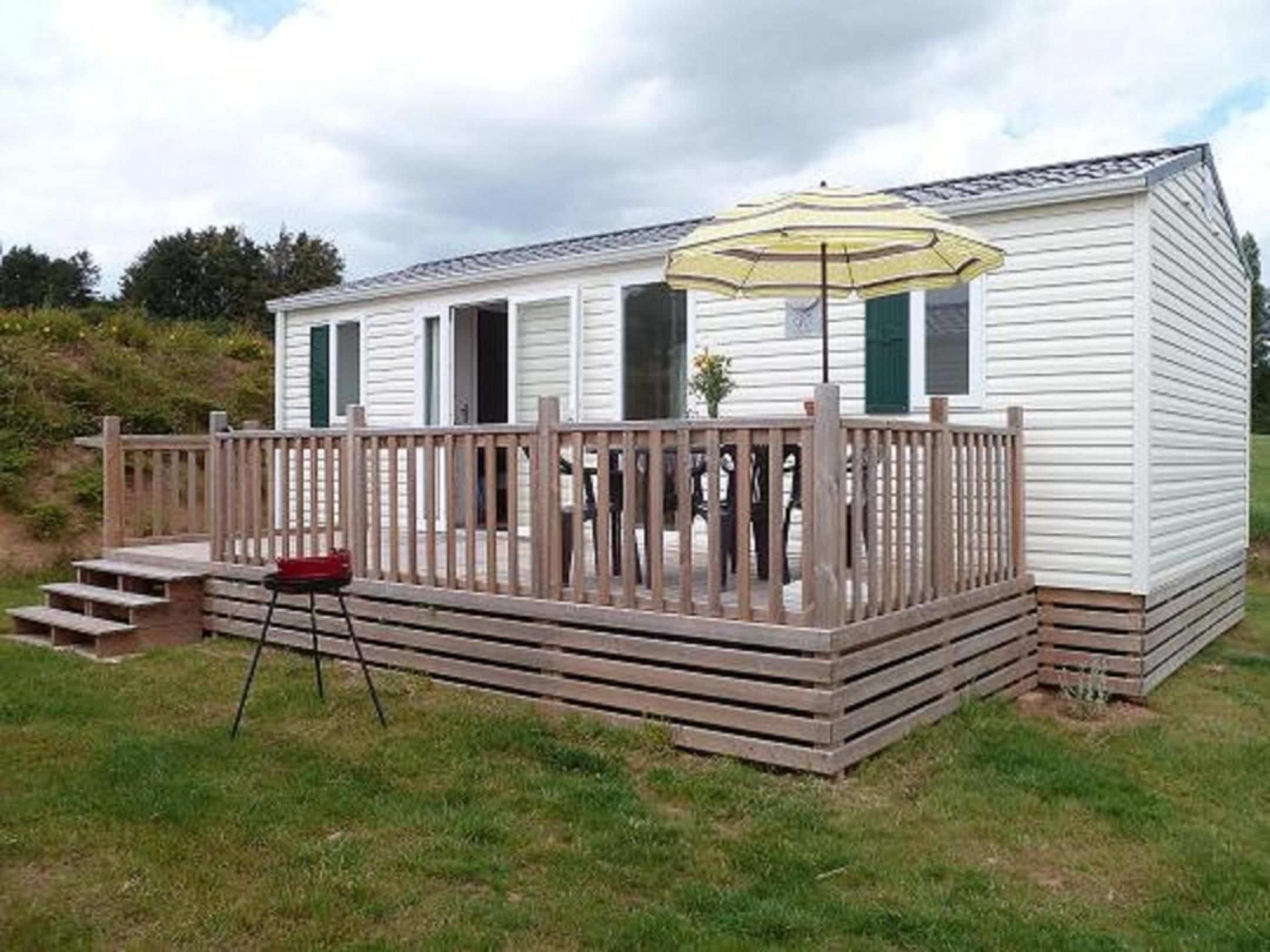 Mobile Home photo 2