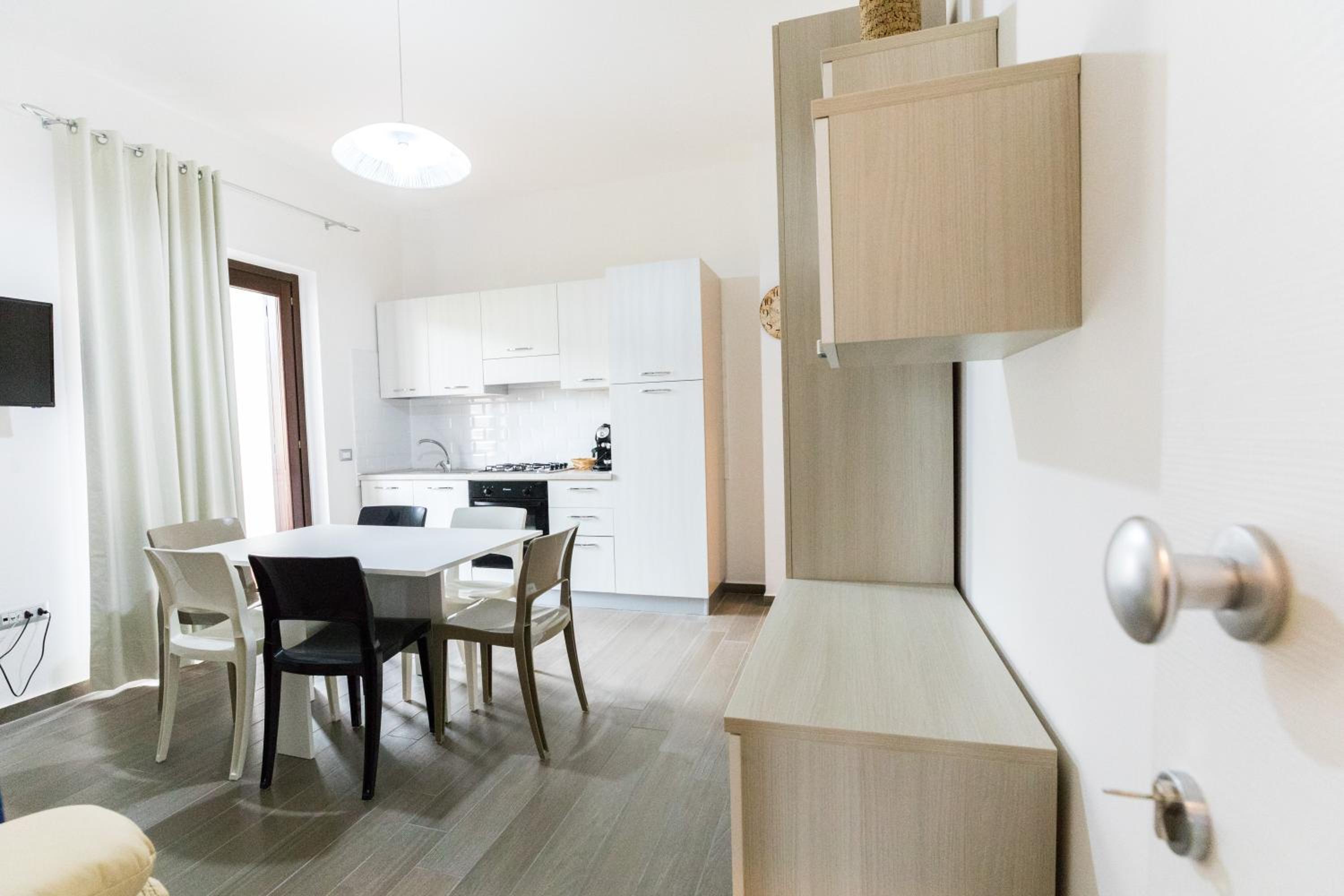 One-Bedroom House photo 2
