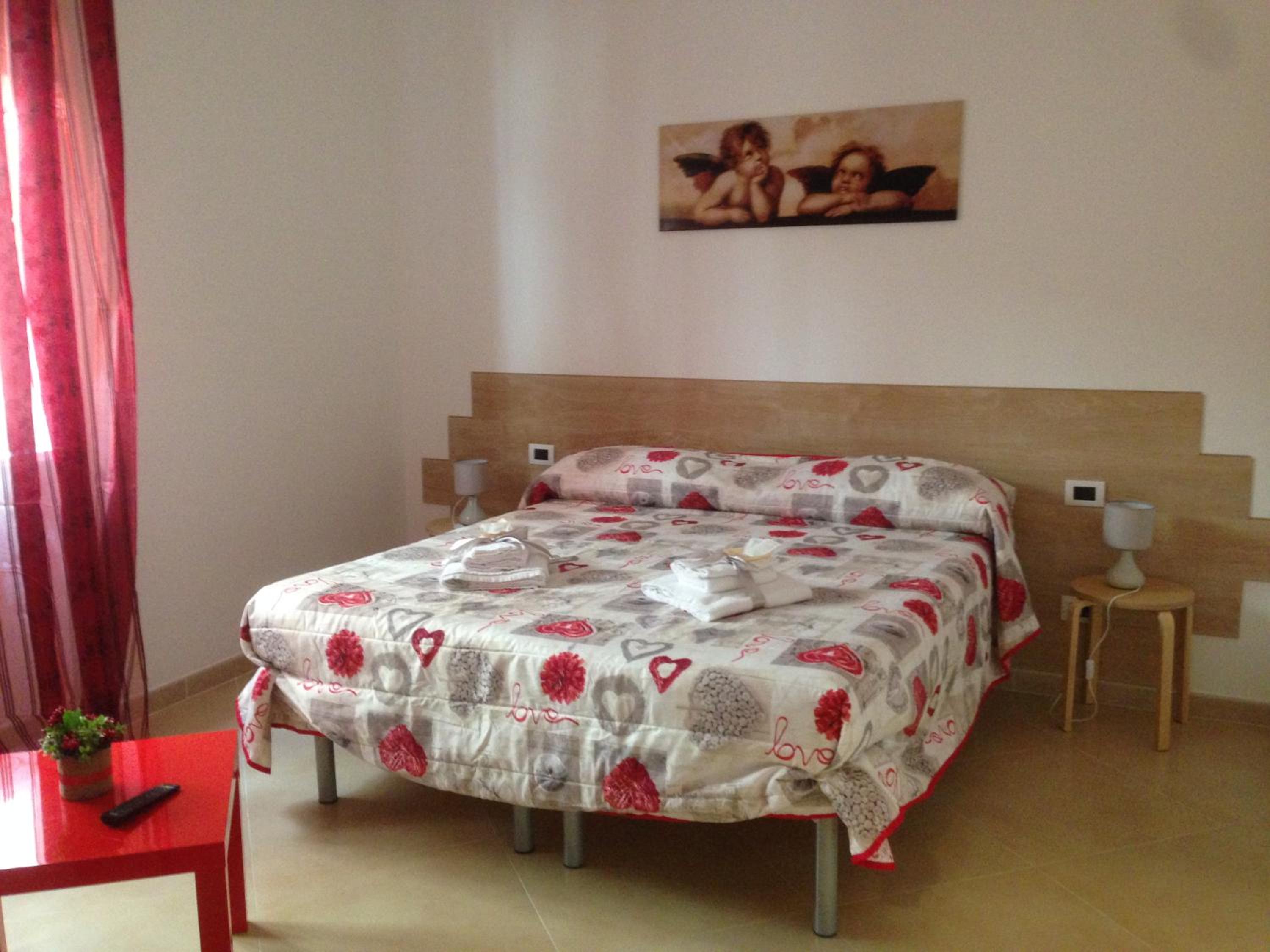 Two-Bedroom Apartment - Photo 1