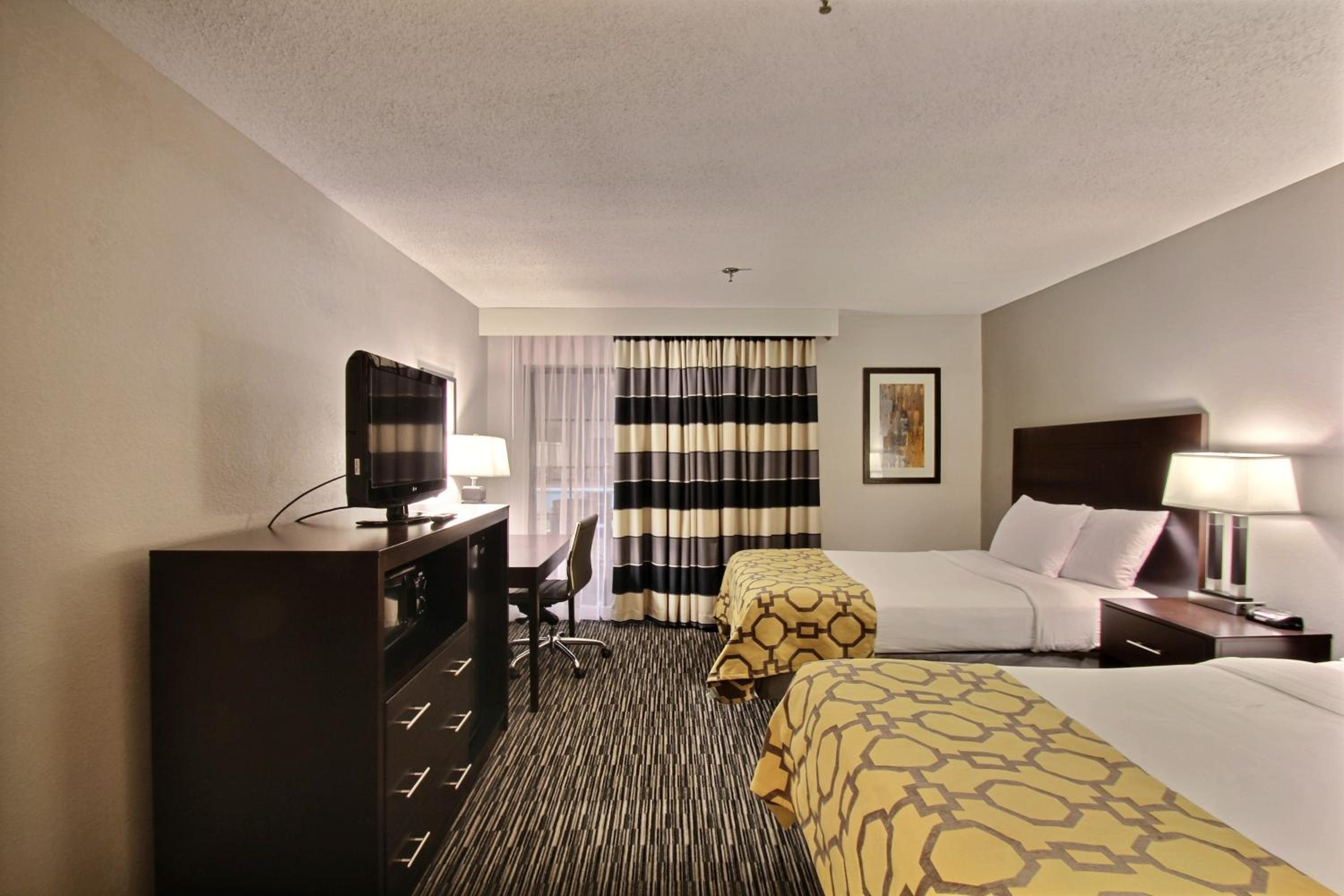 Double Room - Disability Access/Non-Smoking photo 2