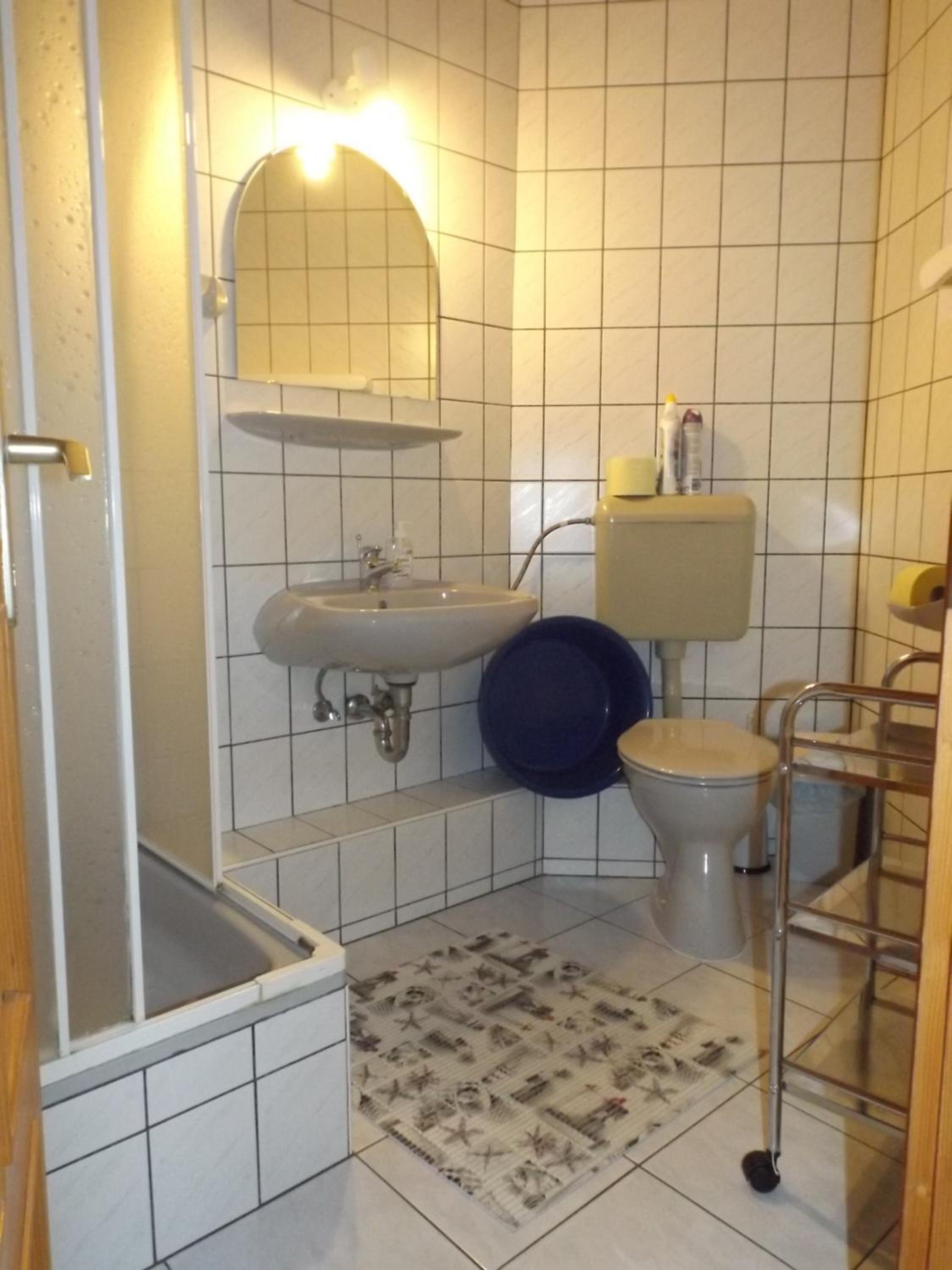 Apartment photo 2