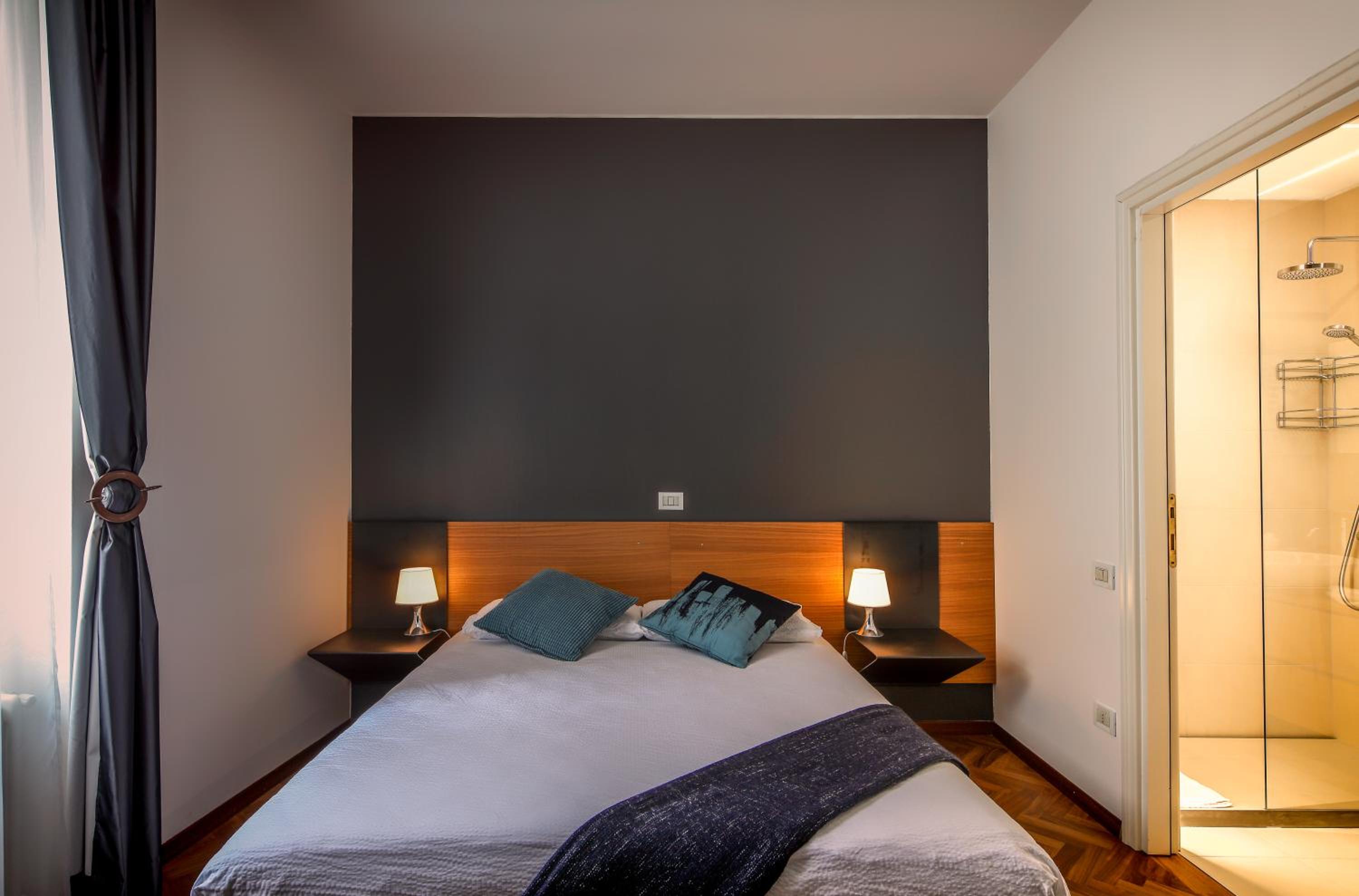 Double or Twin Room with Private Bathroom photo 1