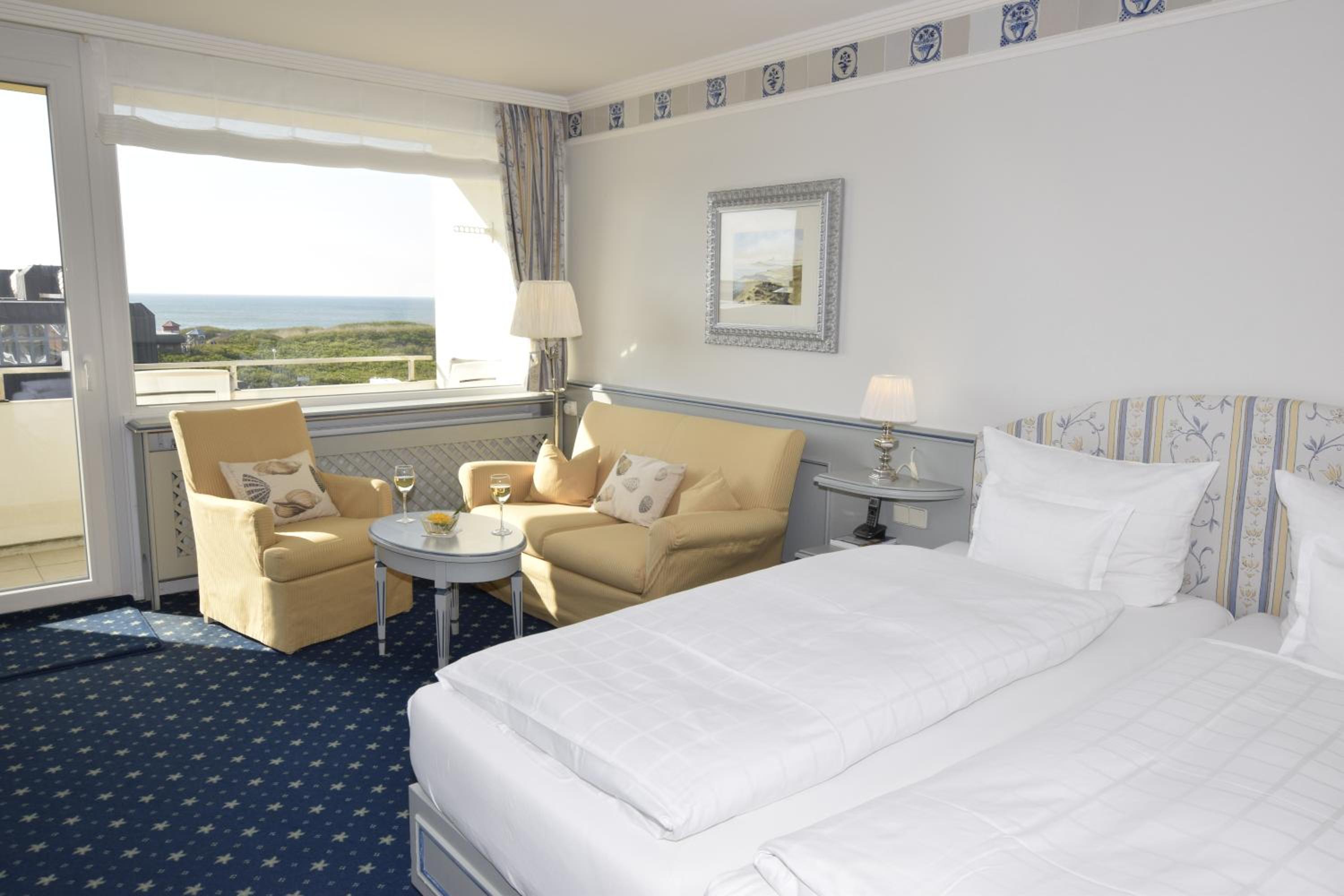 Double Room with Balcony and Sea View