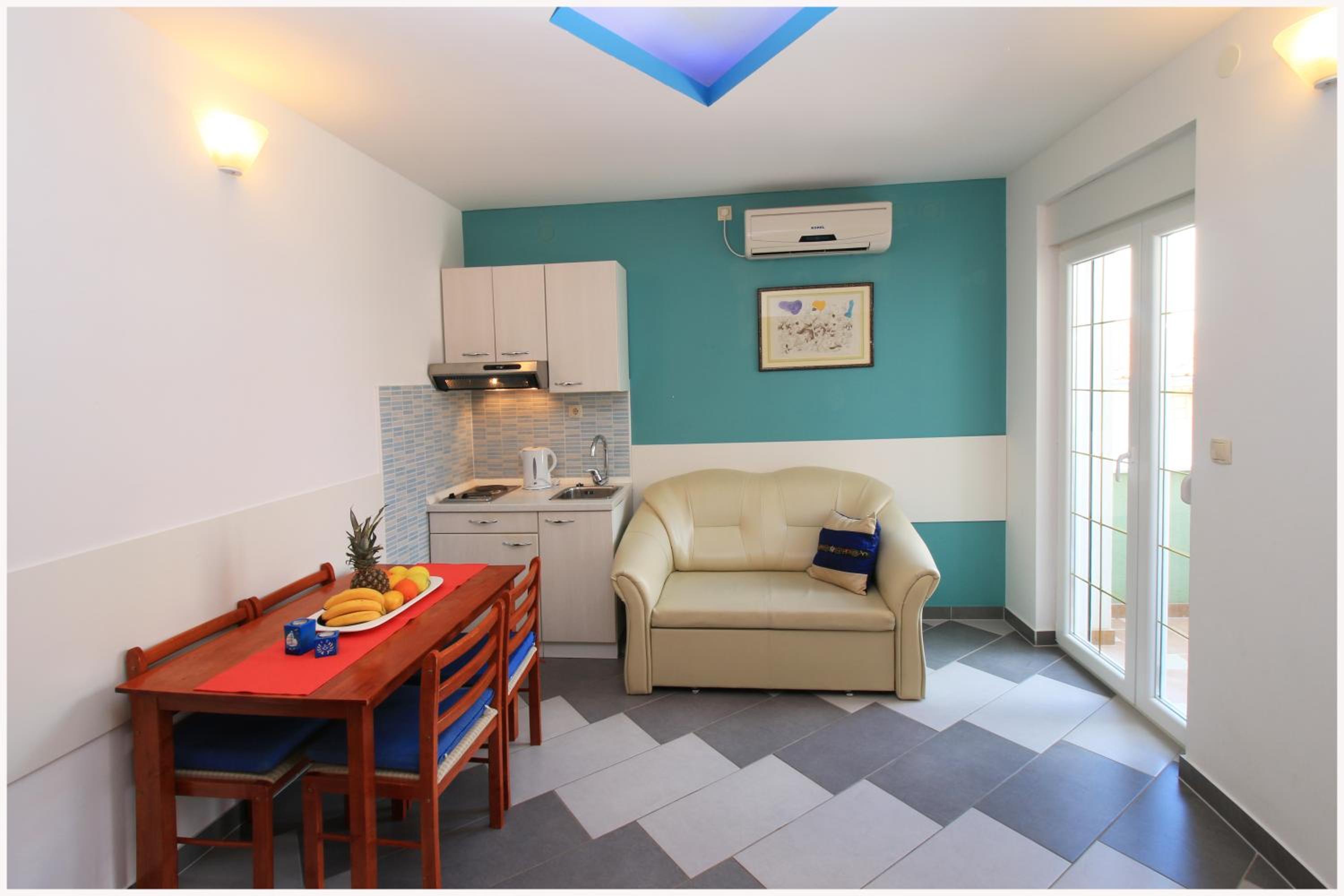 Apartment with Terrace
