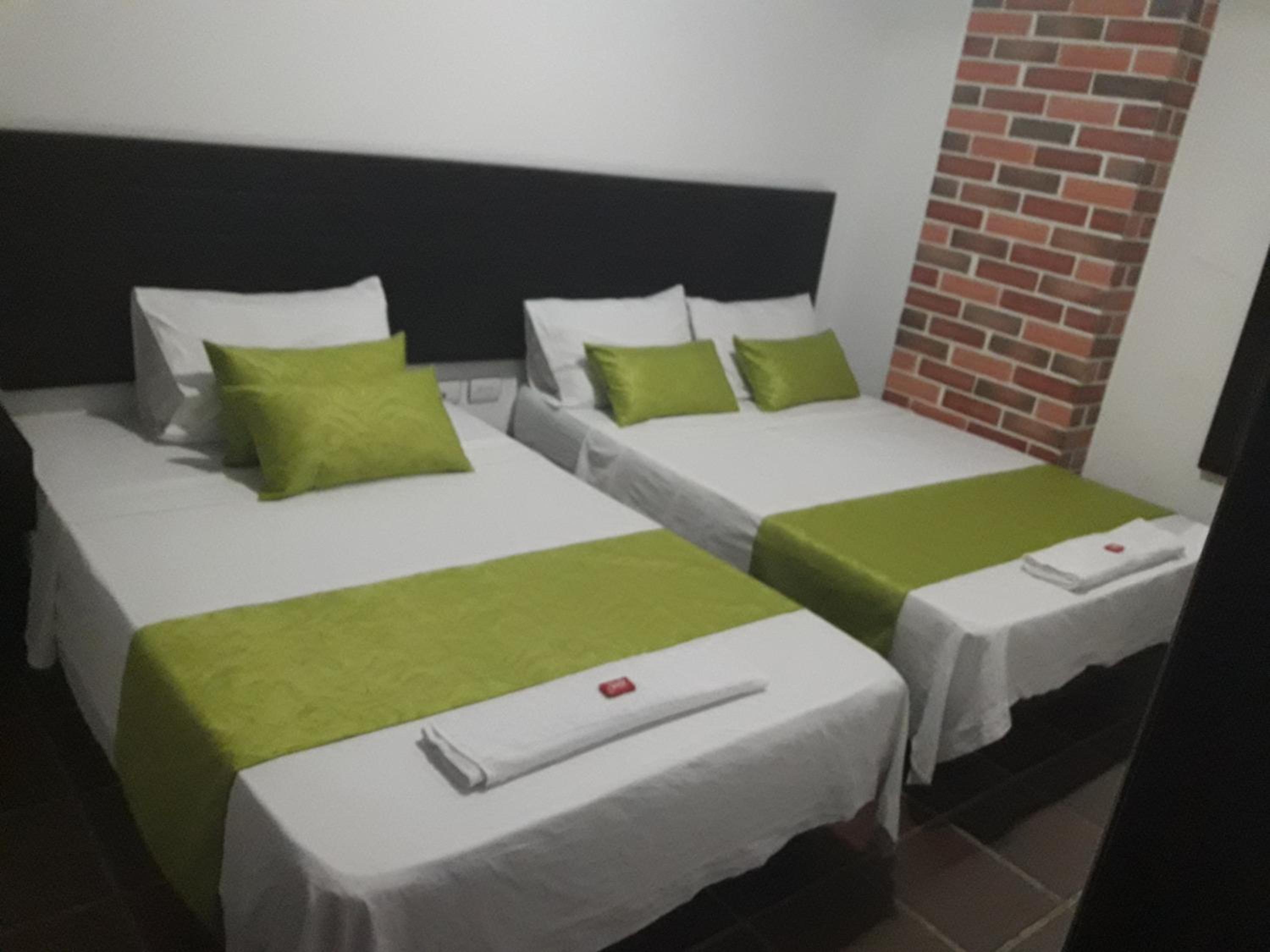 Deluxe Twin Room photo 1