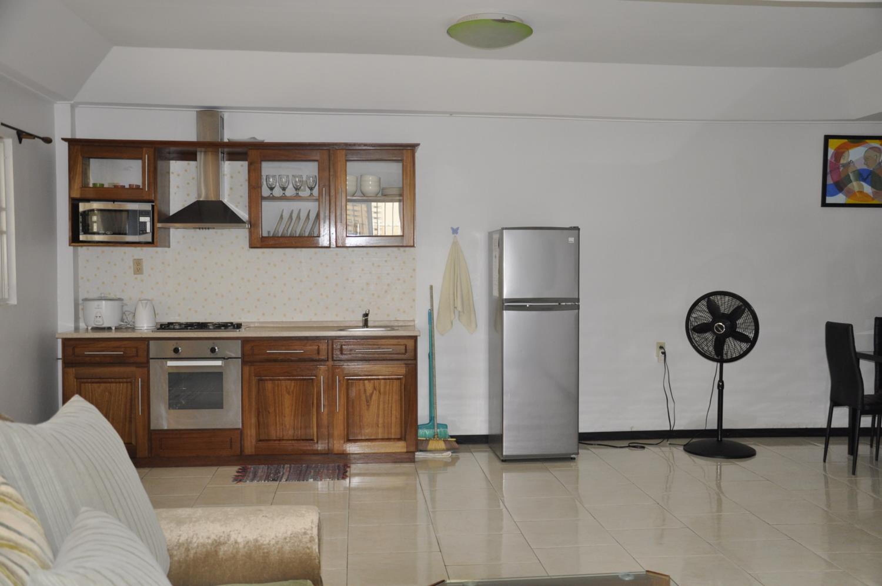 Three-Bedroom Apartment photo 3