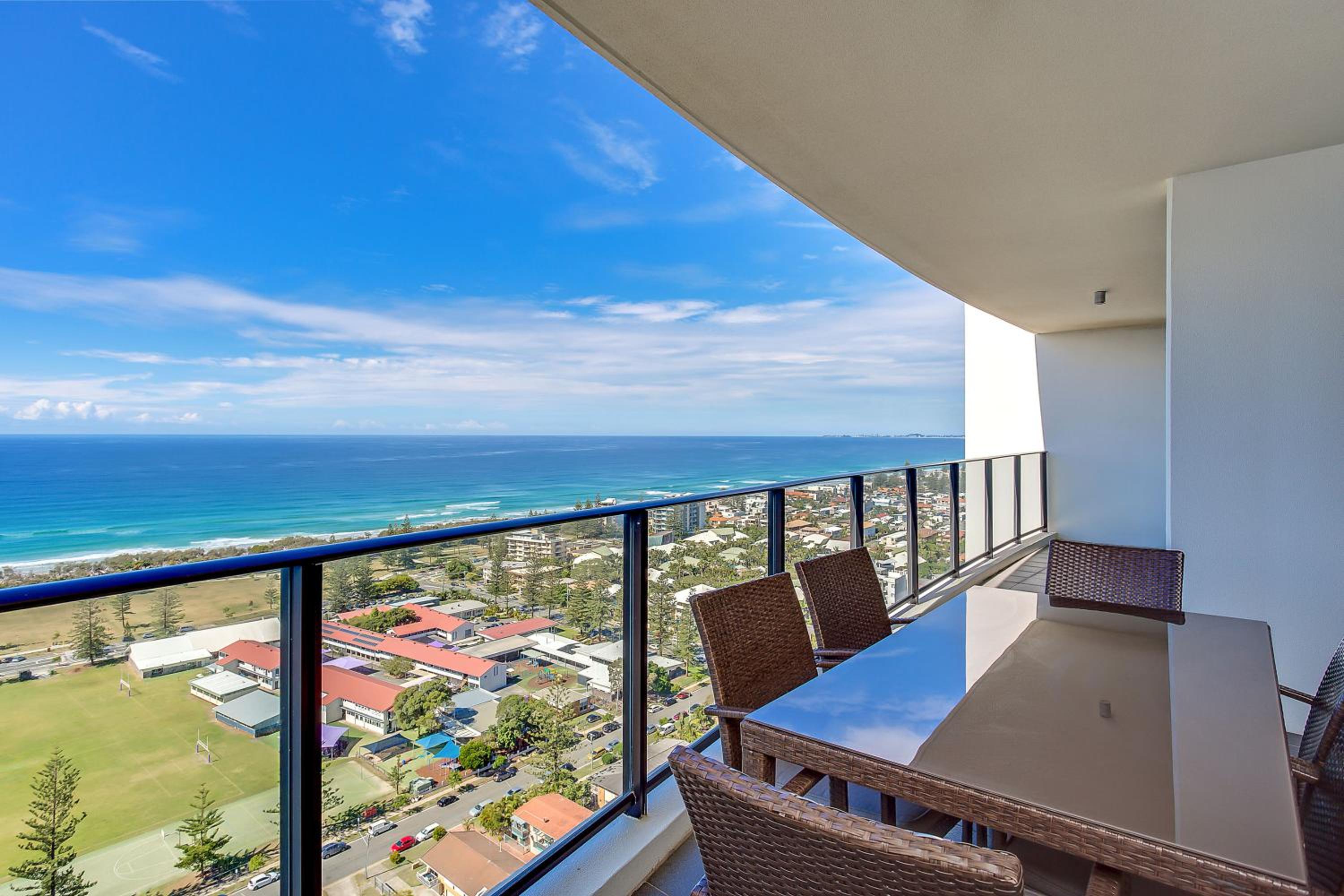 Three-Bedroom Ocean Suite - Photo 3