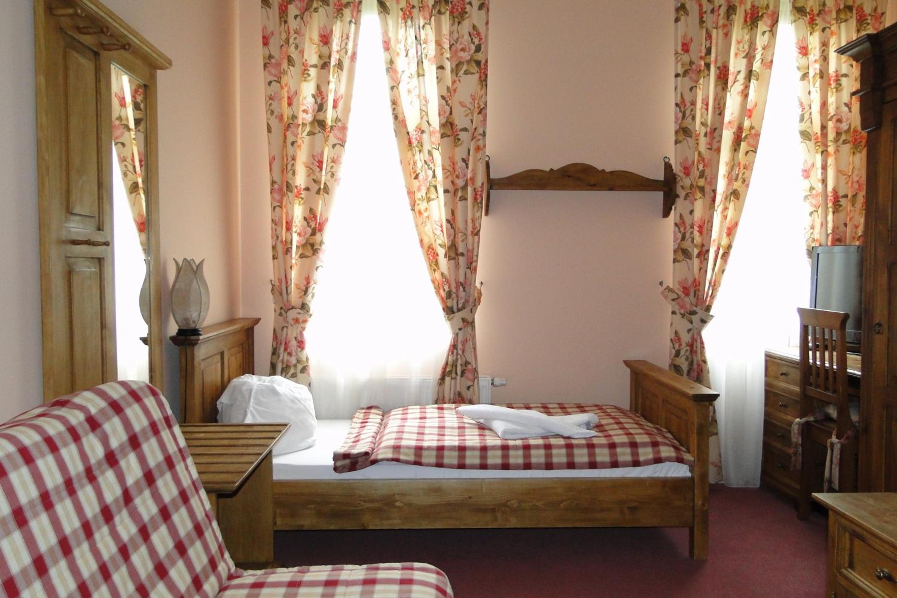 Large Single Room photo 3