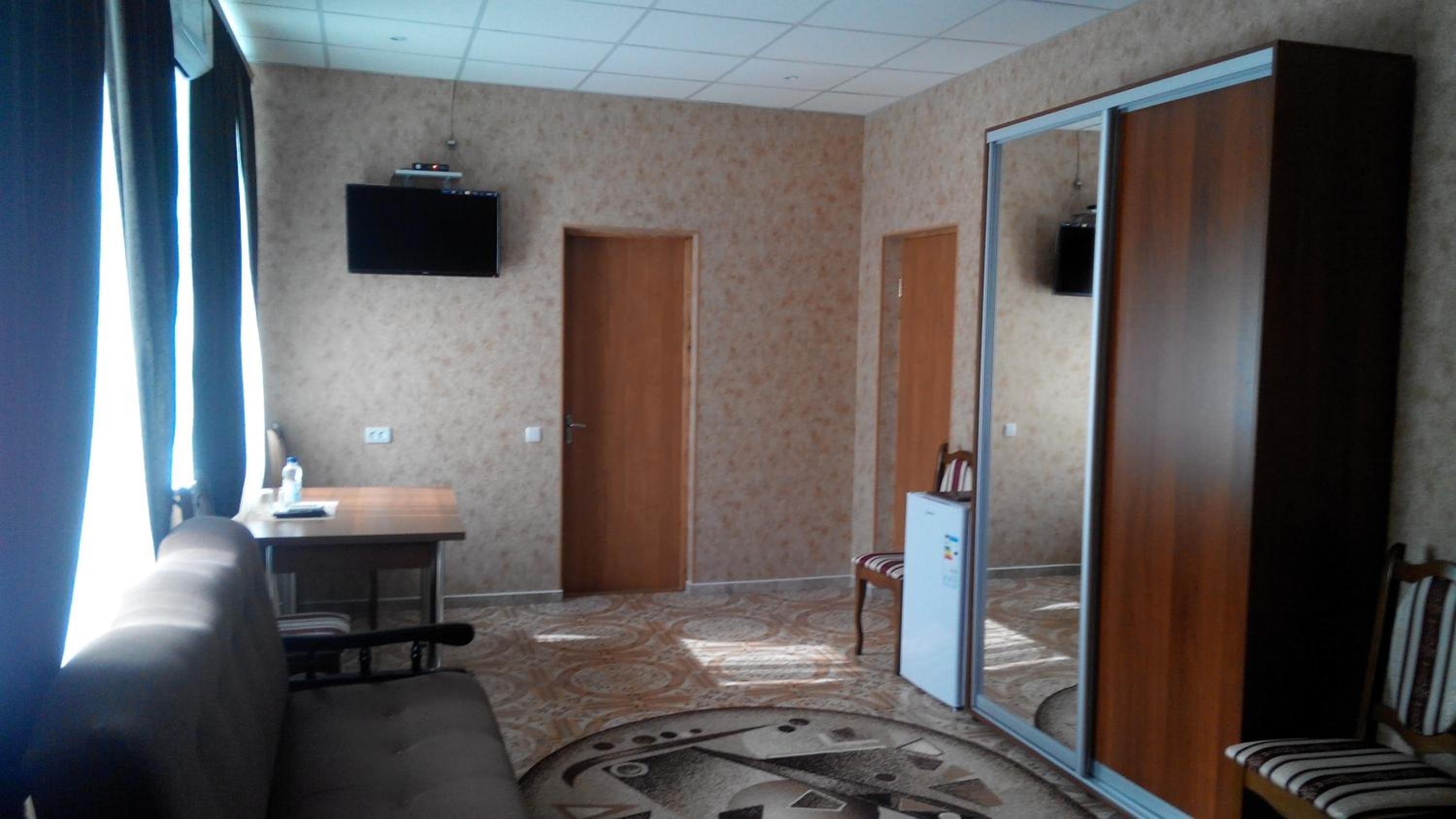 Large Single Room photo 3