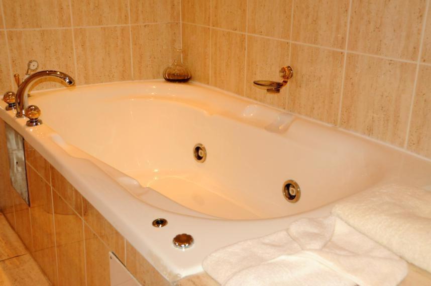 Executive Queen Room