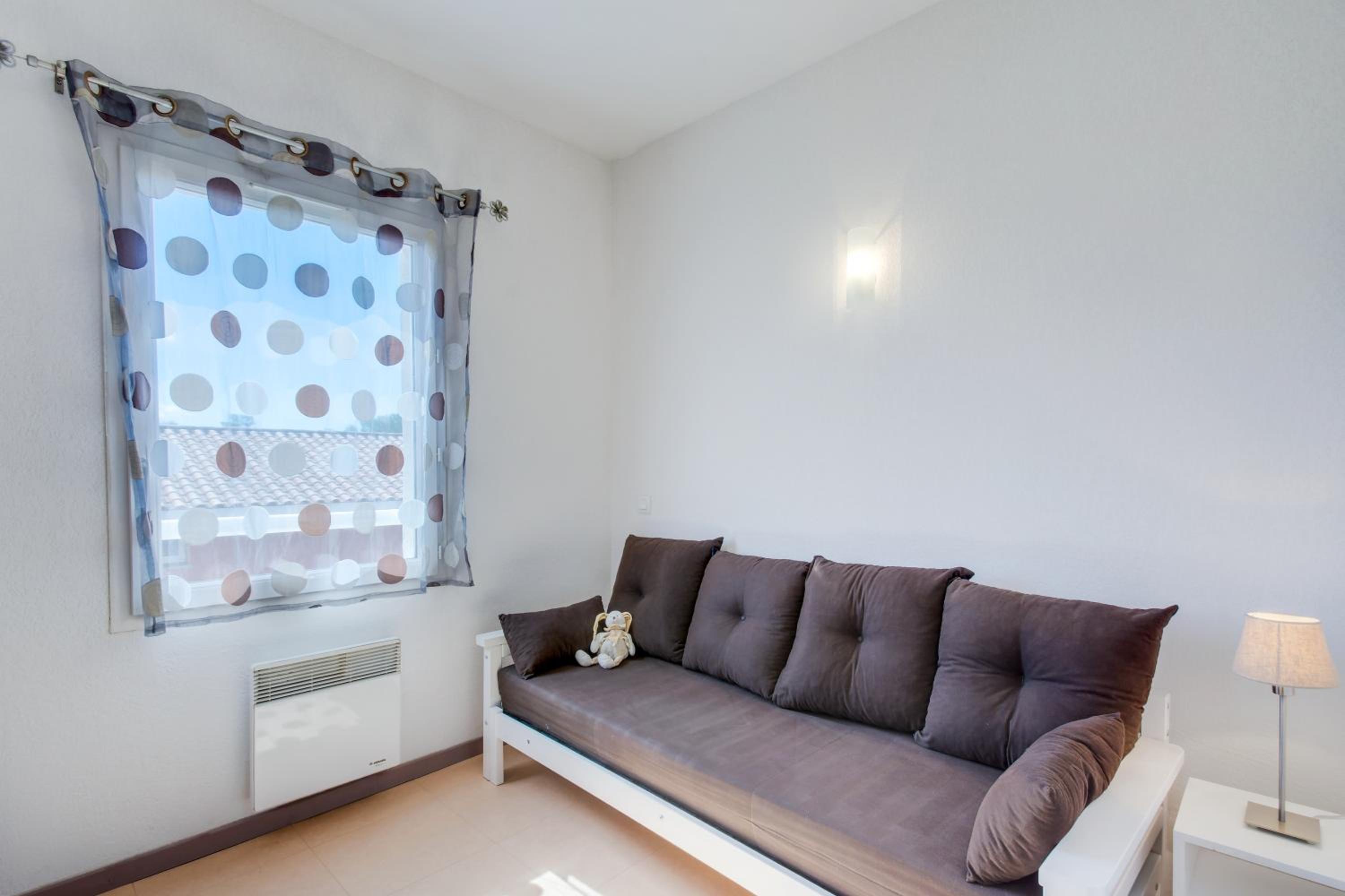 One-Bedroom House (6 Adults) - Photo 7