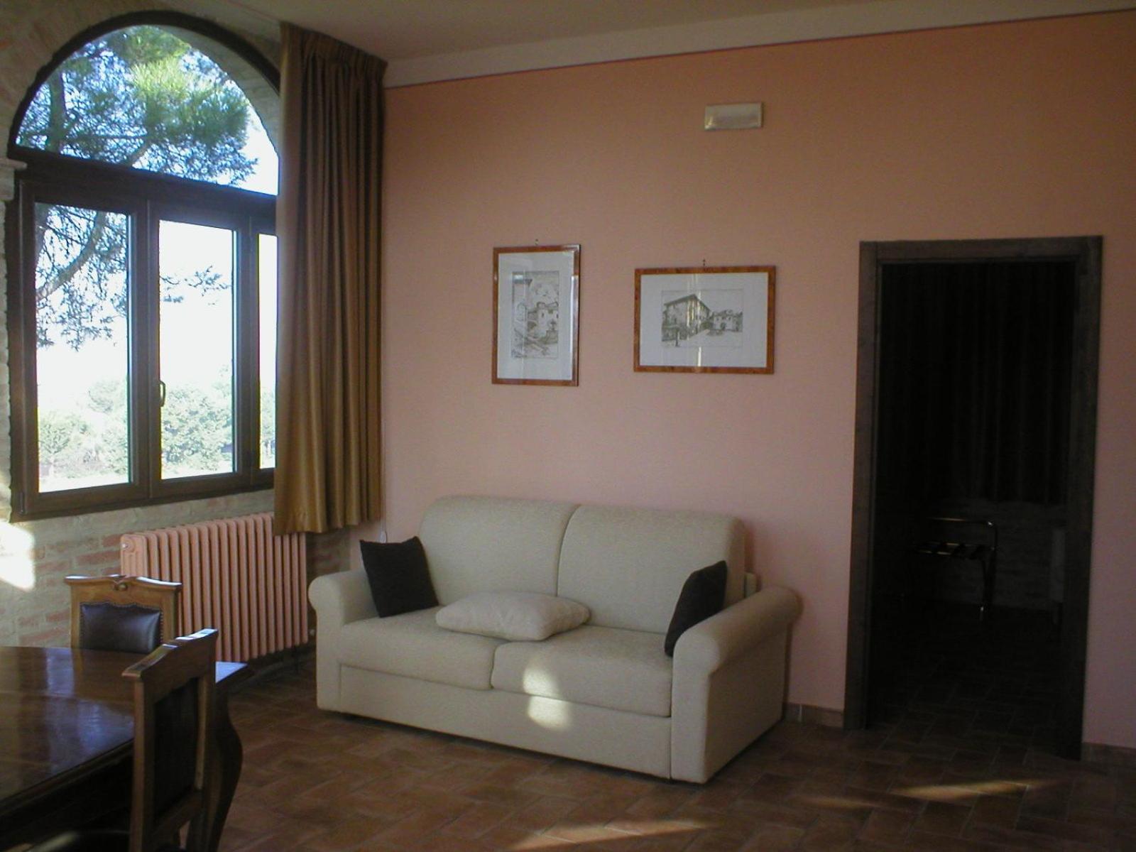 One-Bedroom Apartment (4 Adults)