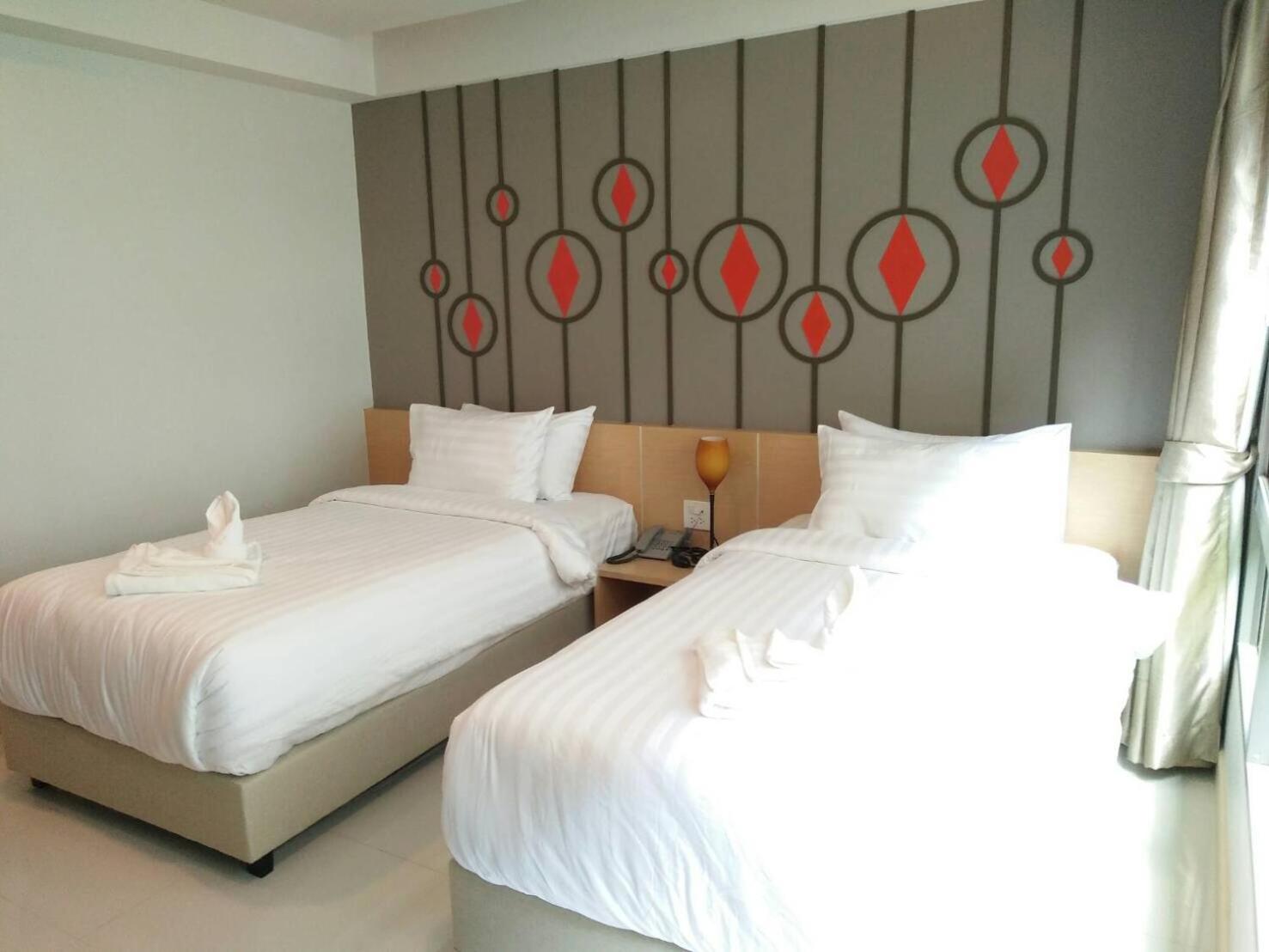 Standard Twin Room